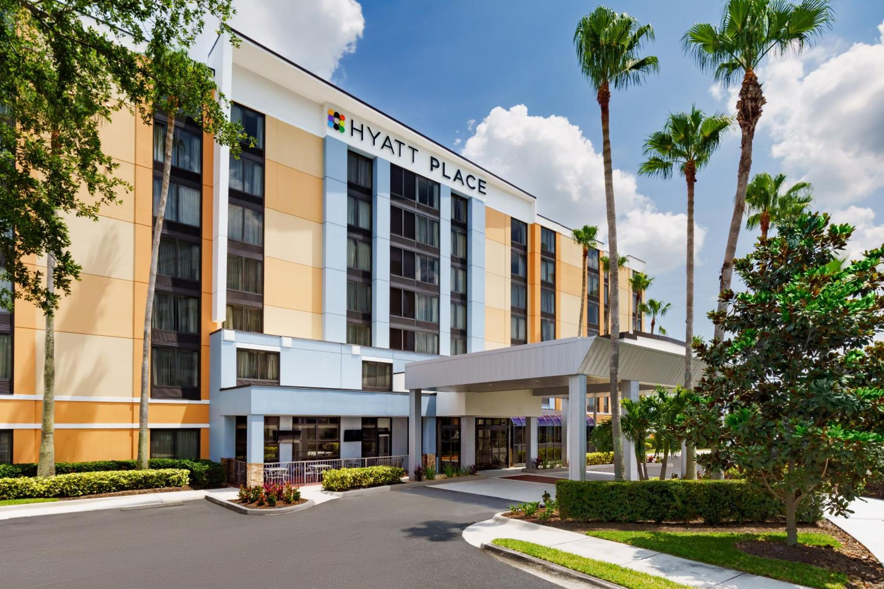 Hyatt Place across from Universal Orlando Resort — 13