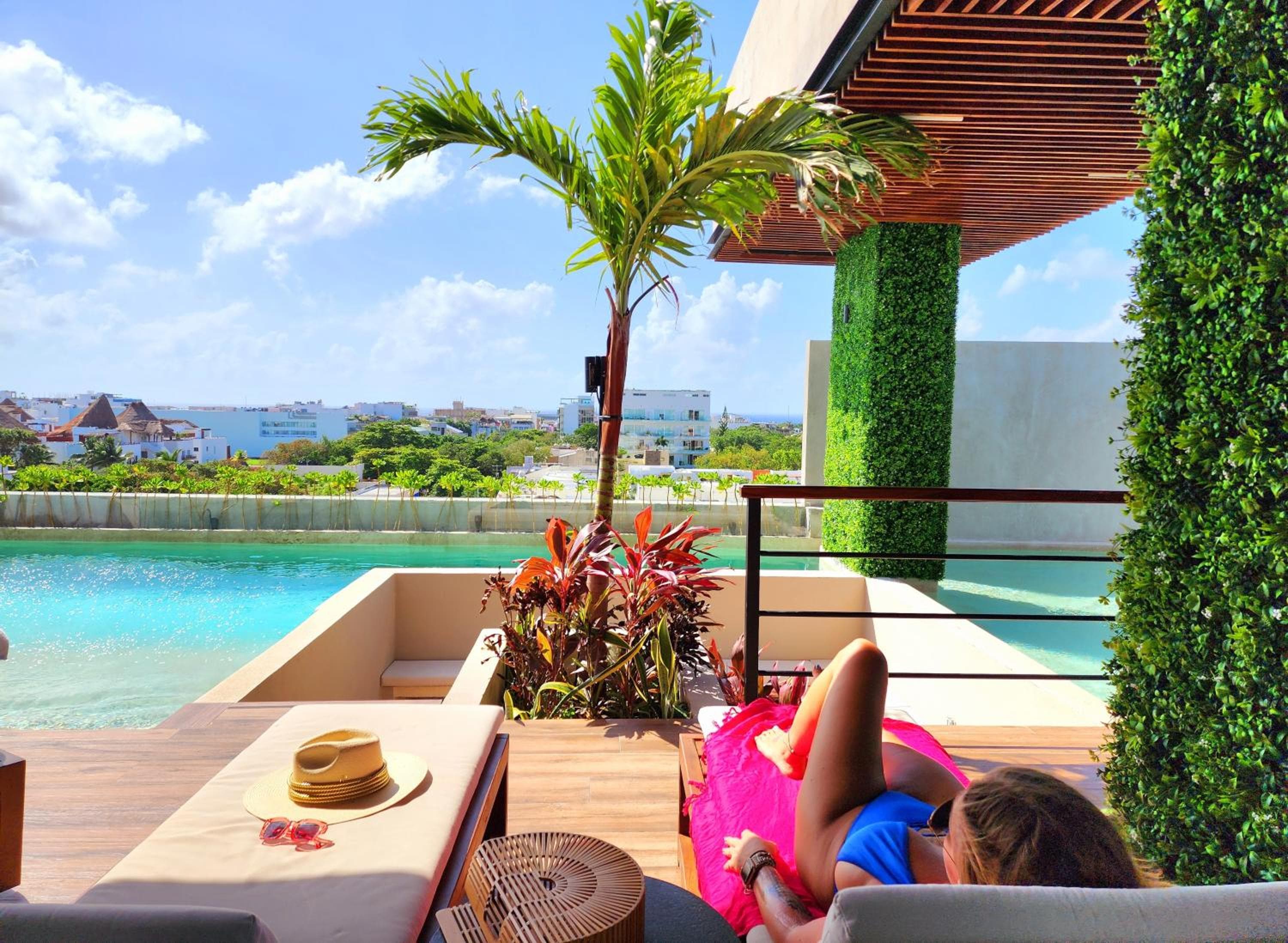 Sofía Boutique Condos by Bunik — 10