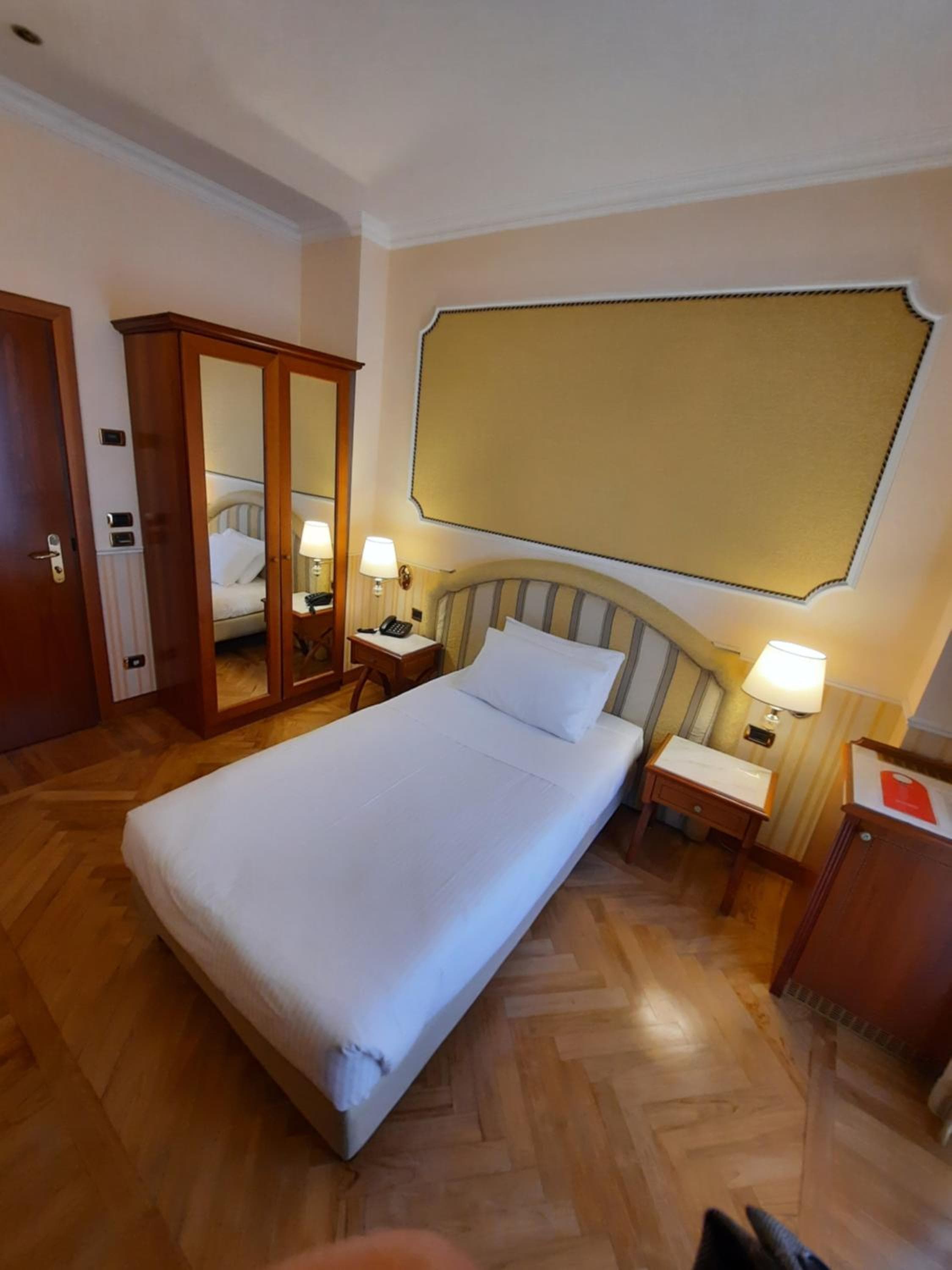 Andreola Central Hotel — 25