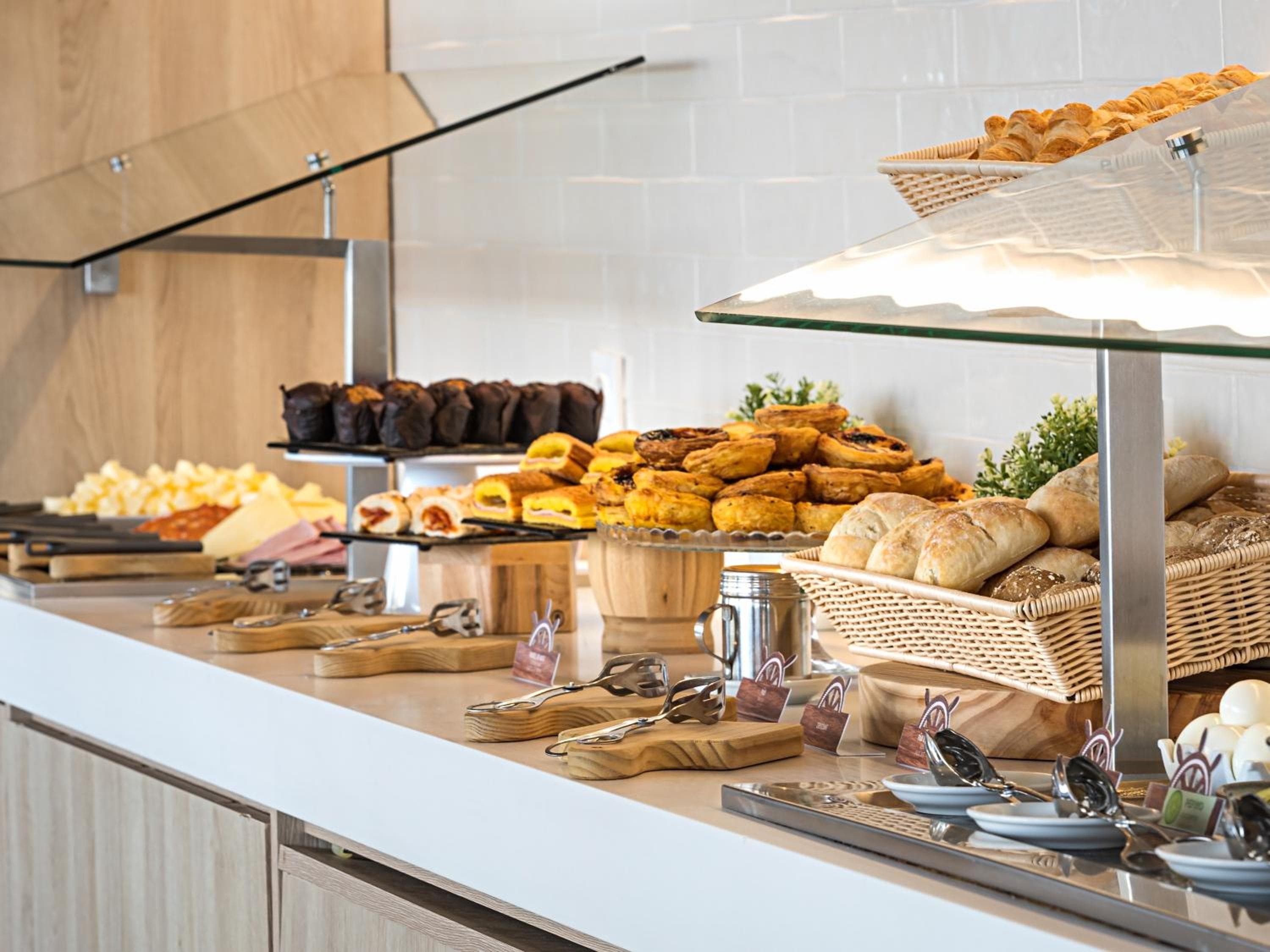 Ibis Styles Lisboa Centro Liberdade NE — 28