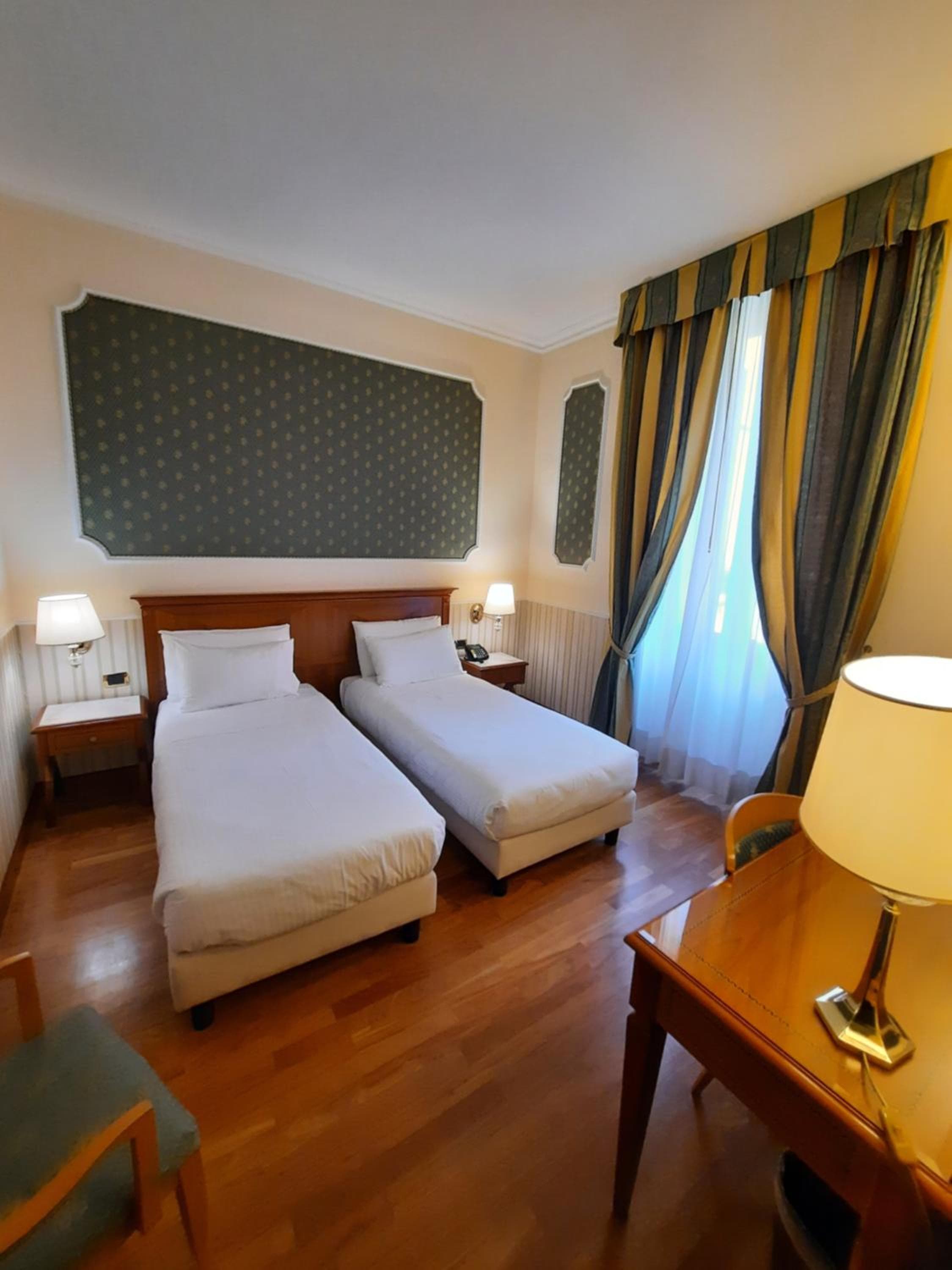 Andreola Central Hotel — 8