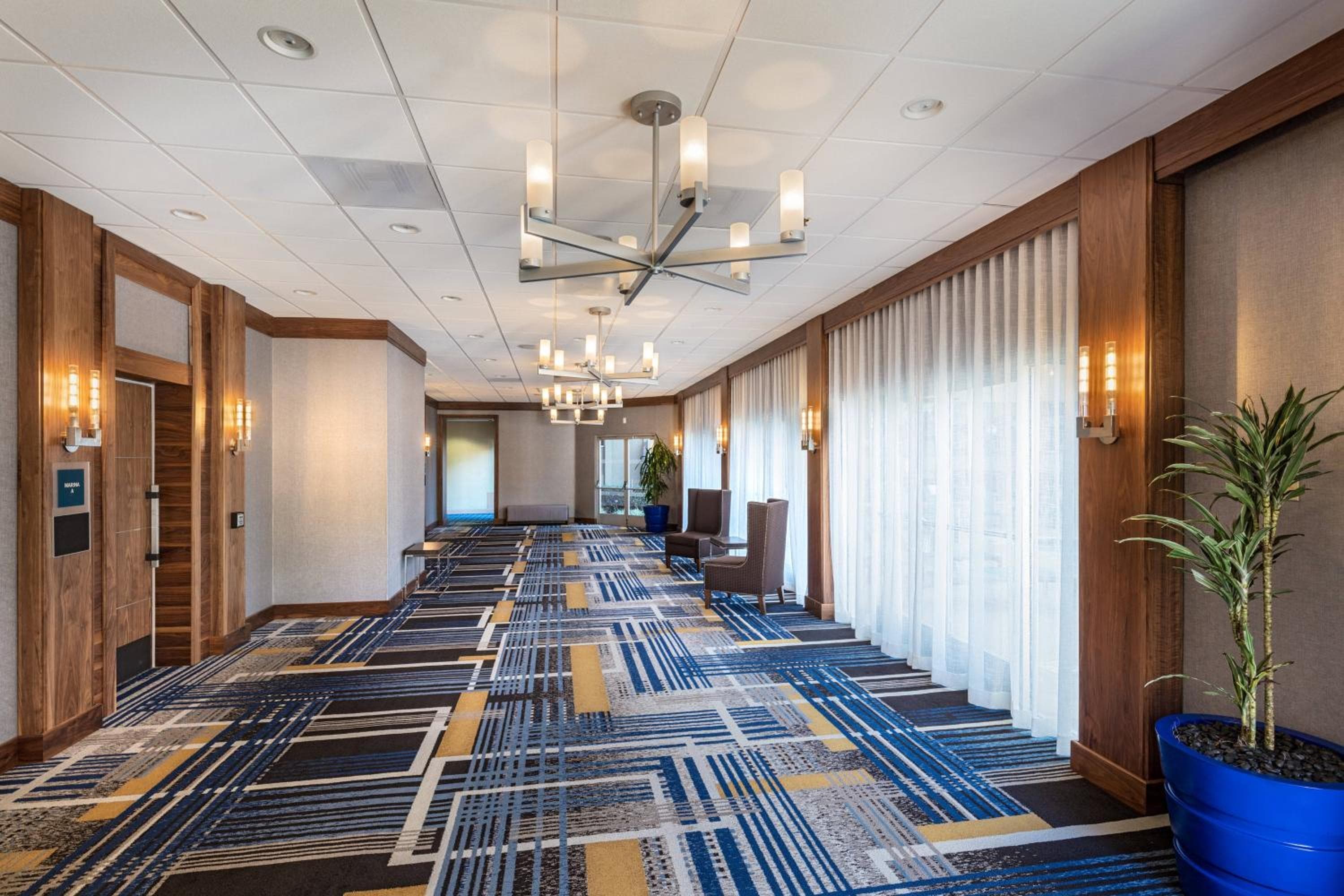 Four Points by Sheraton Los Angeles Westside — 23