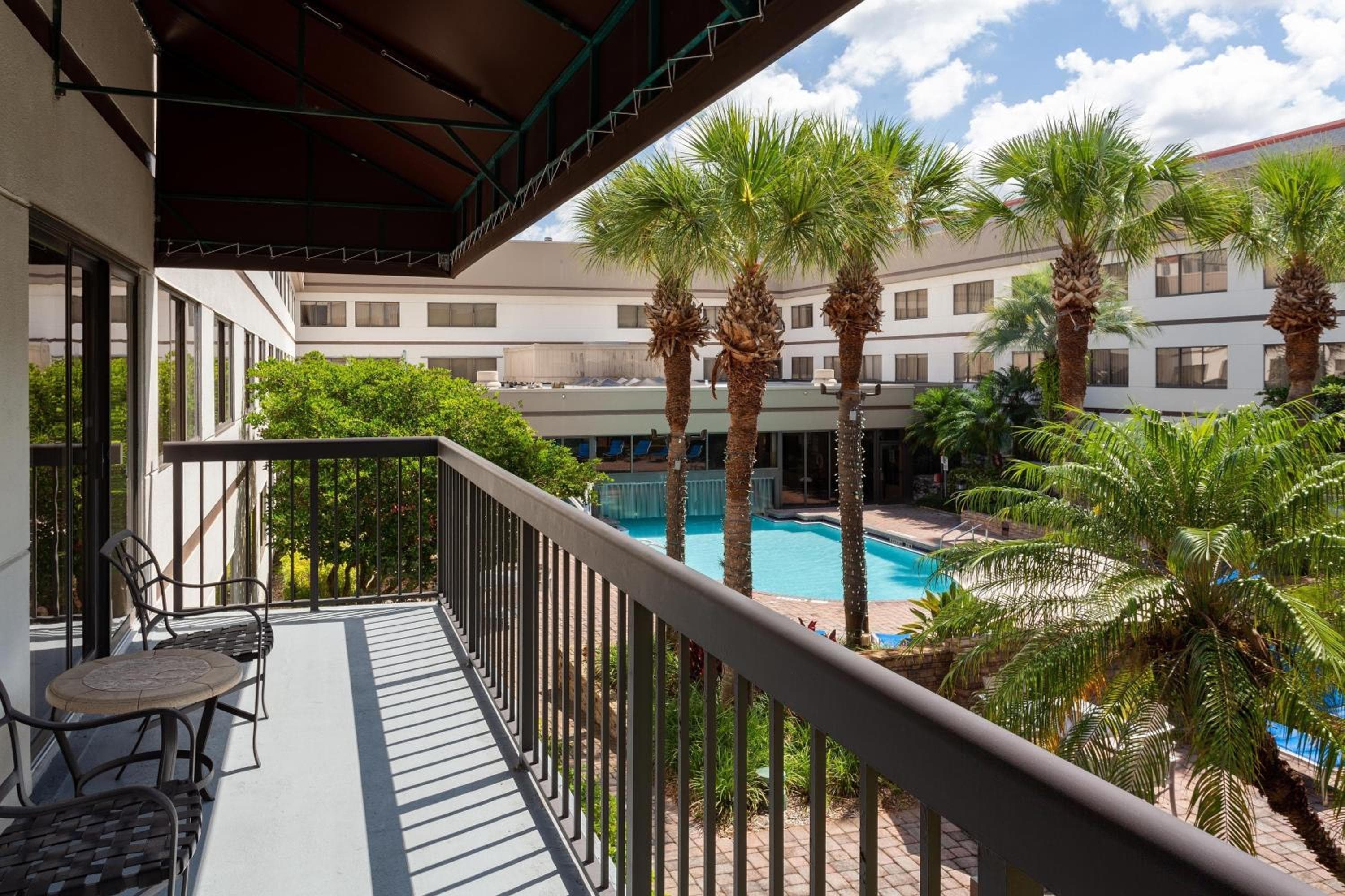 Sheraton Suites Orlando Flughafenhotel — 11
