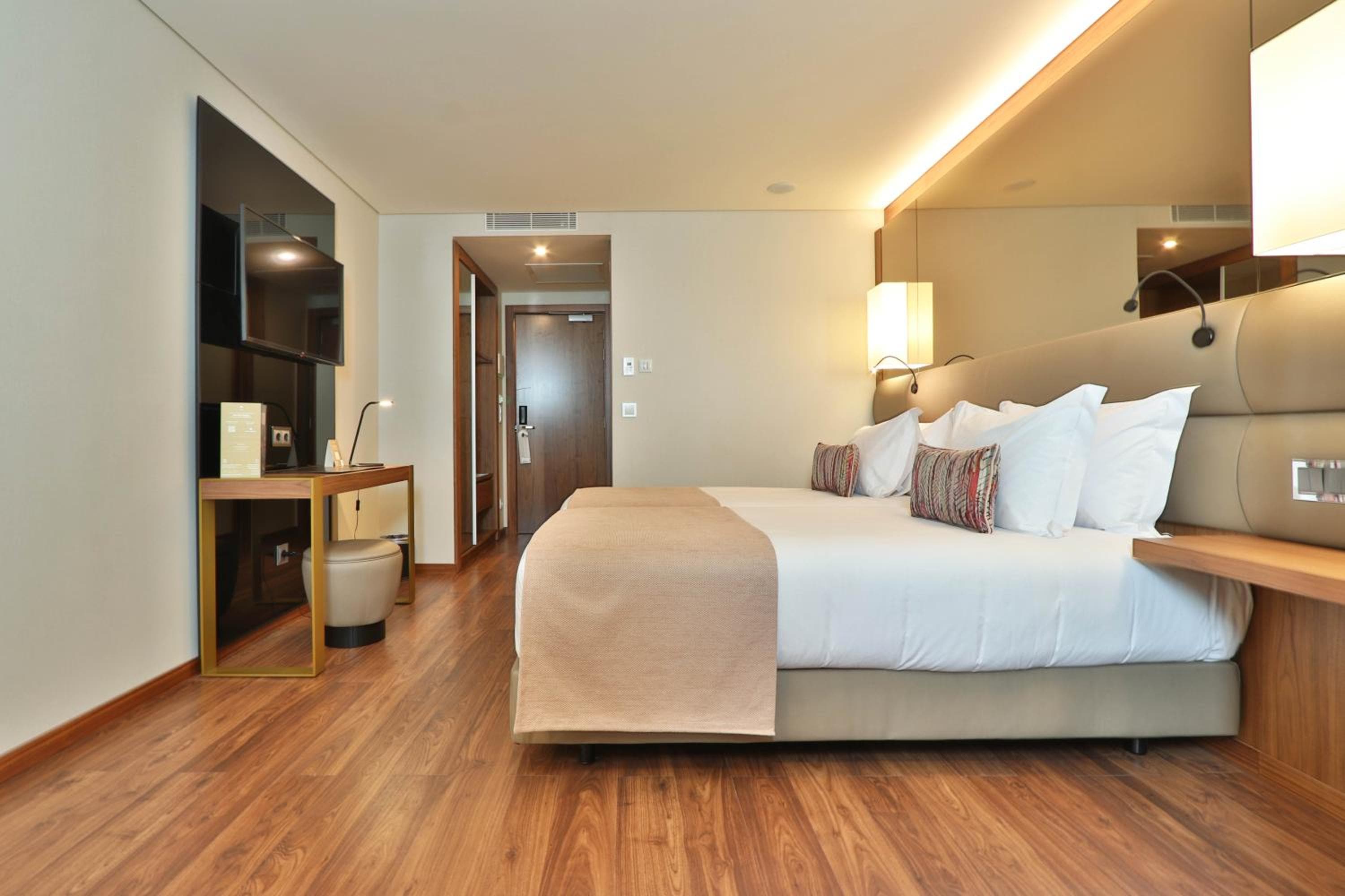 TORINO Iberia Hotel — 9