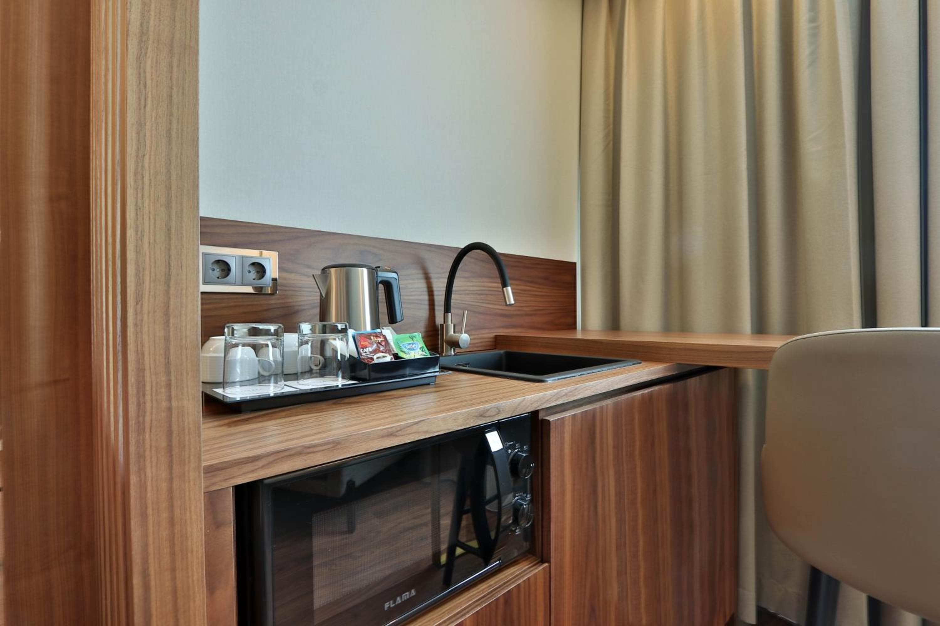 TORINO Iberia Hotel — 11