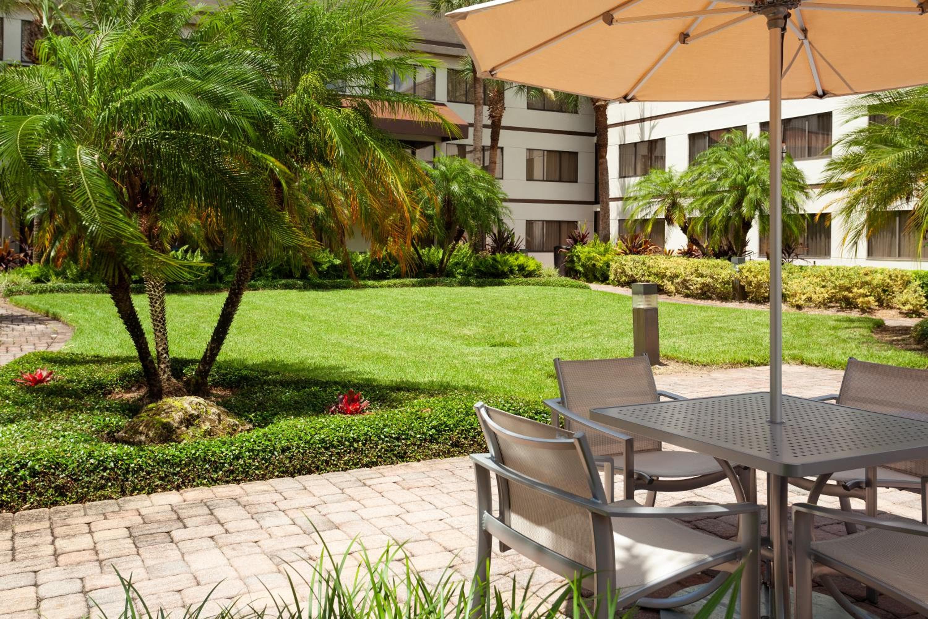 Sheraton Suites Orlando Flughafenhotel — 30