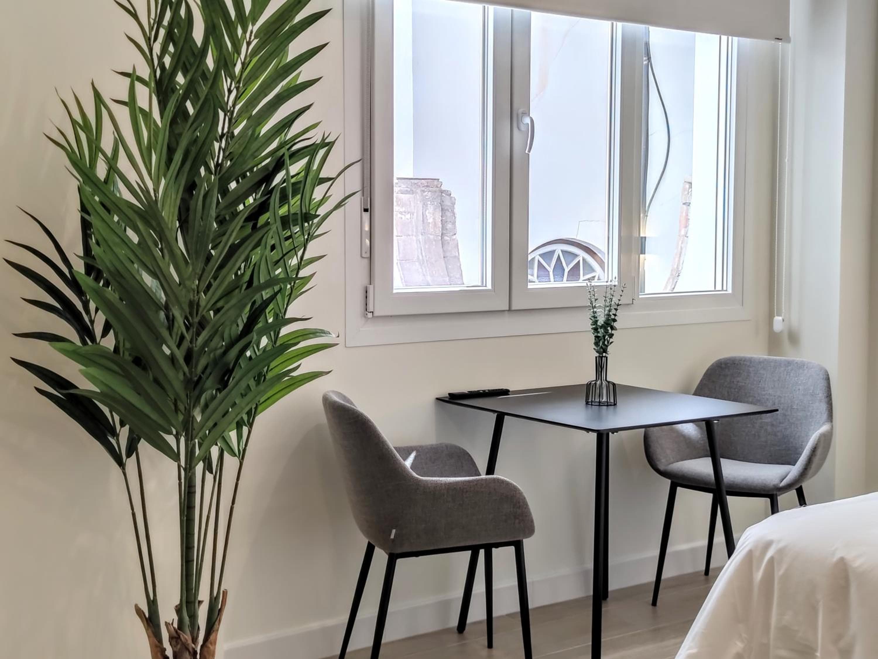 Duque Boutique Stay by ELE Apartments — 5