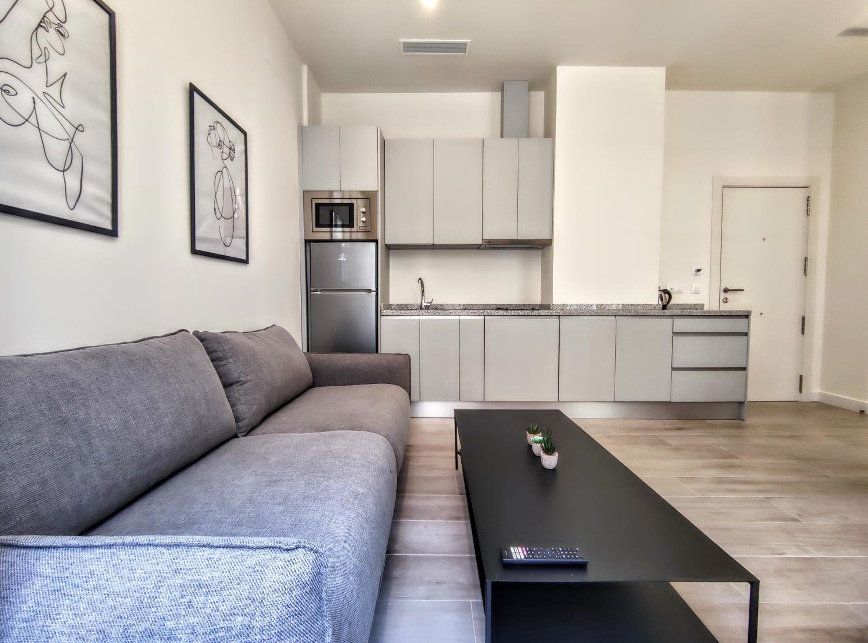 Duque Boutique Stay by ELE Apartments — 6