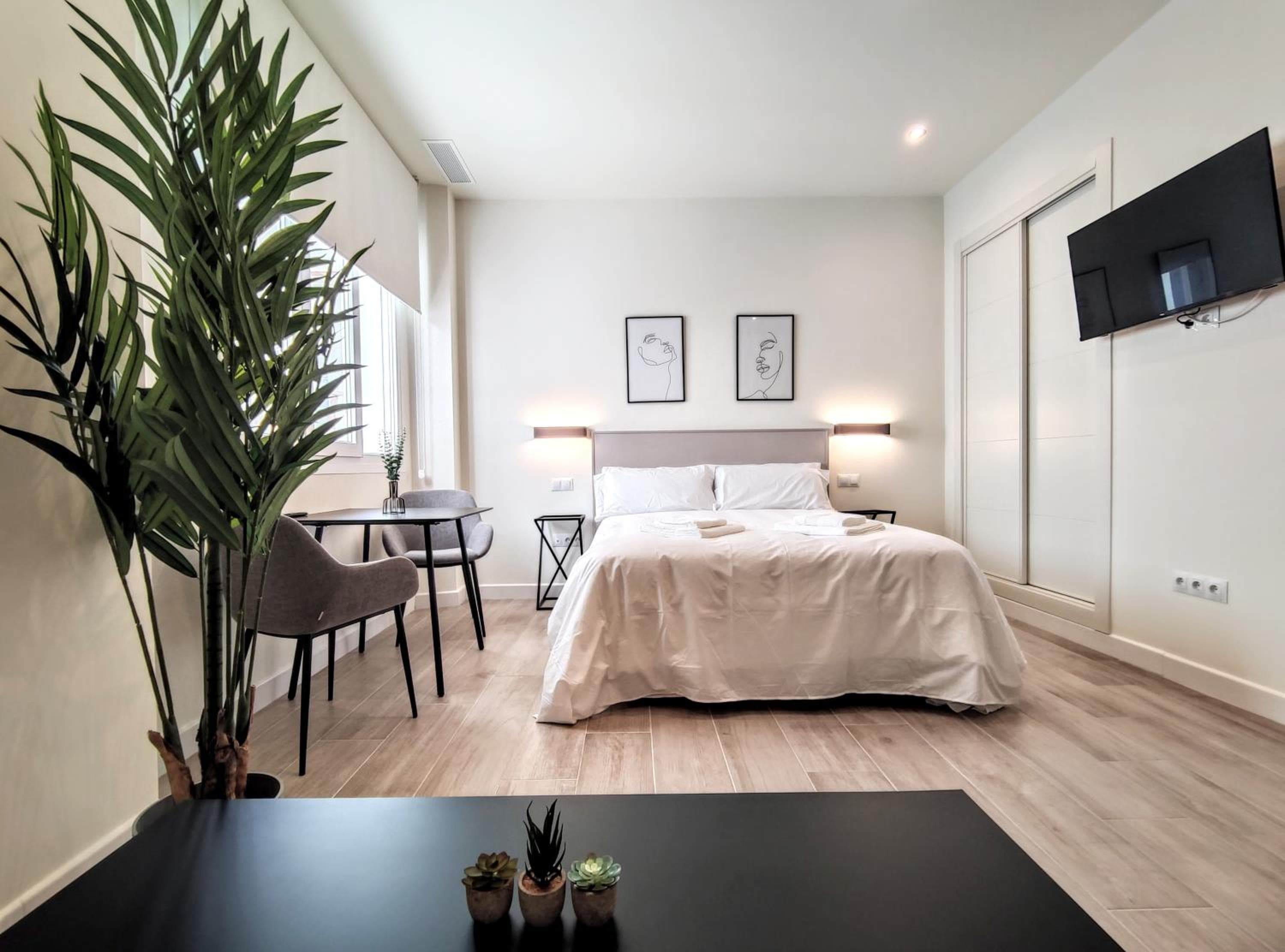 Duque Boutique Stay by ELE Apartments — 29