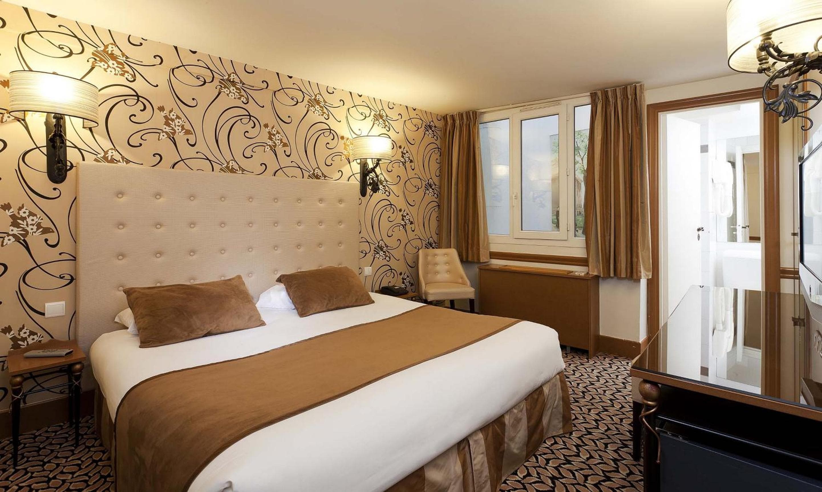 Hotel des Ducs D'Anjou — 27