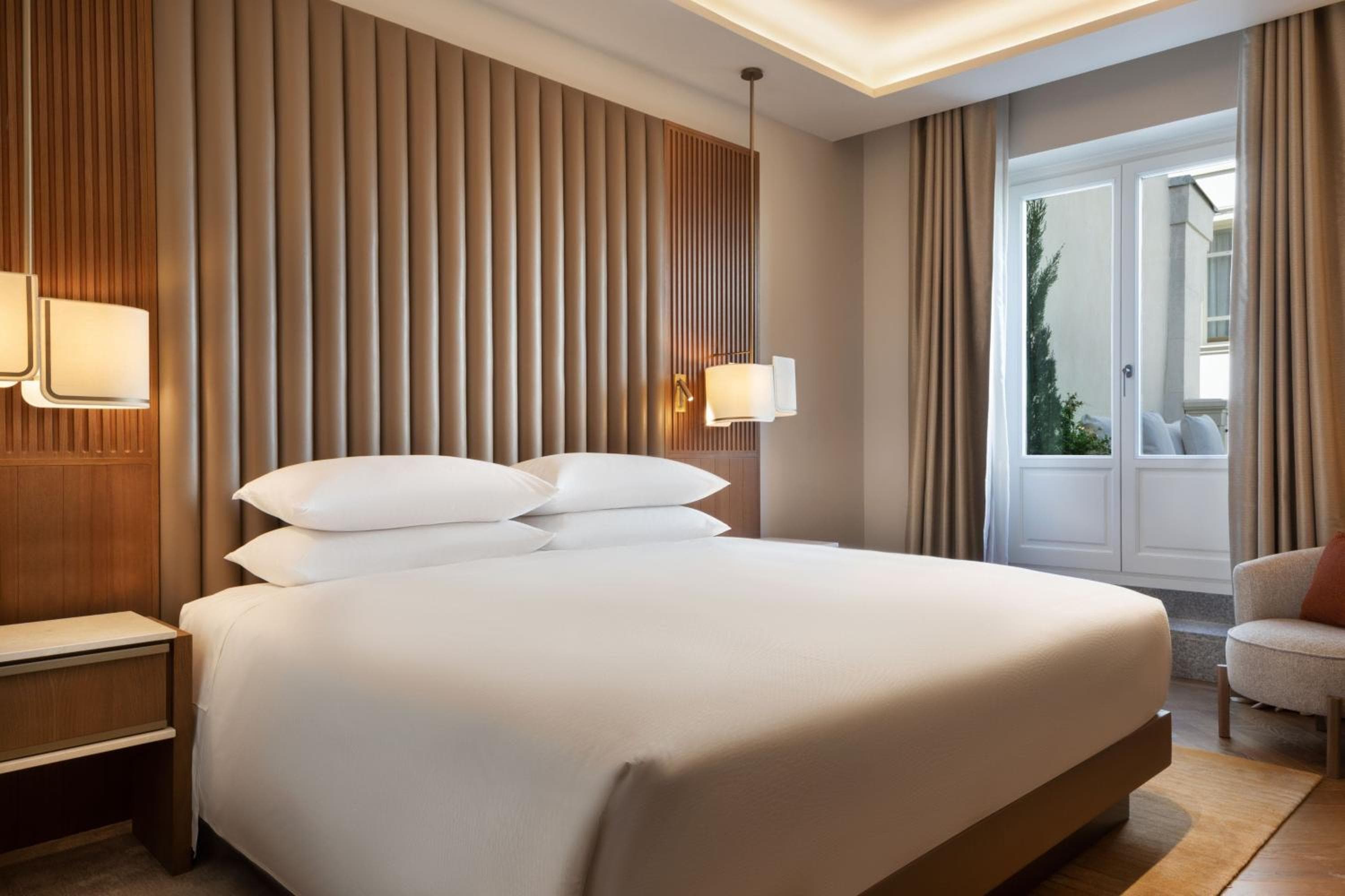 JW Marriott Hotel Madrid — 18