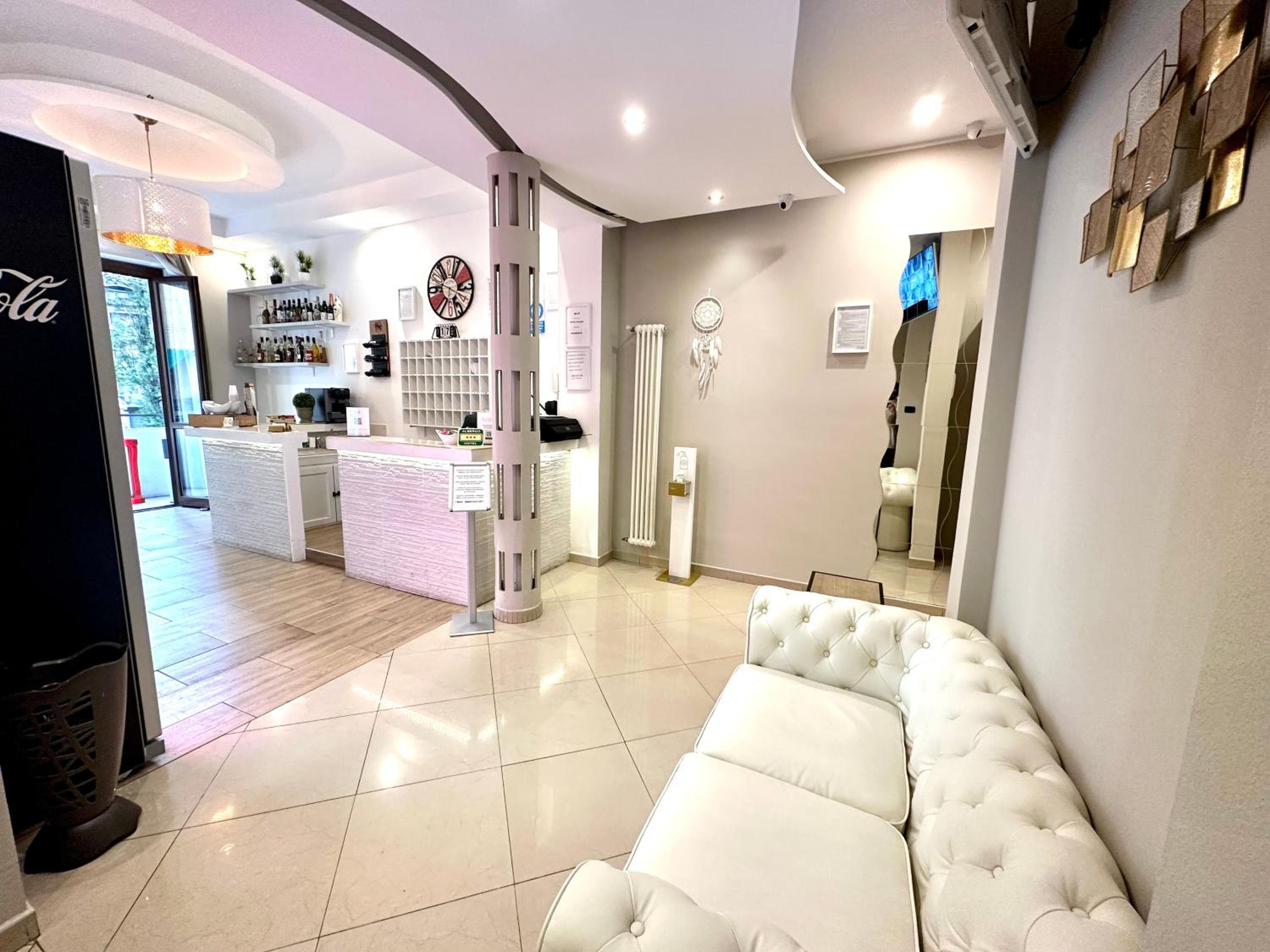 Golden Milano Hotel — 16