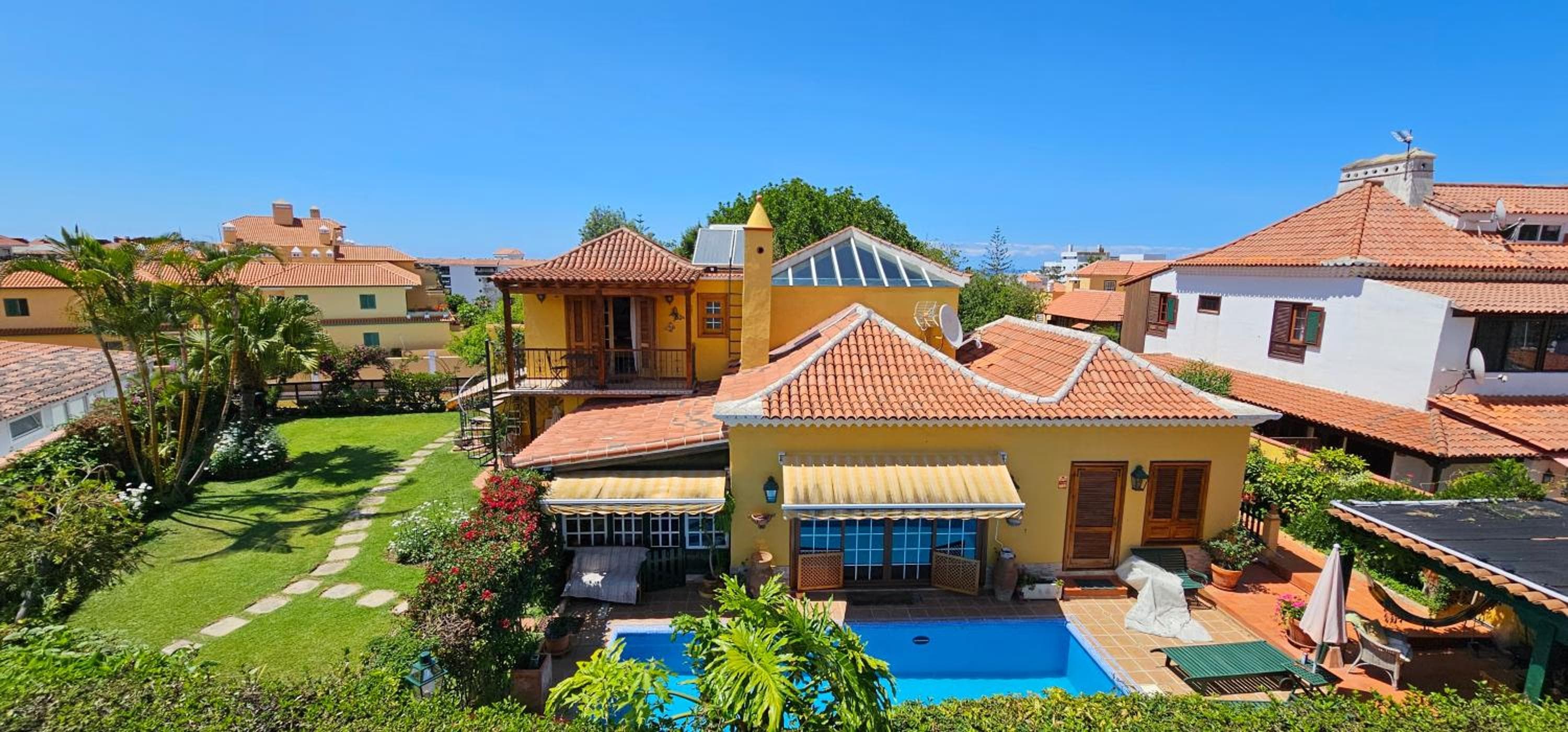 Villa La Paz 2 — 1