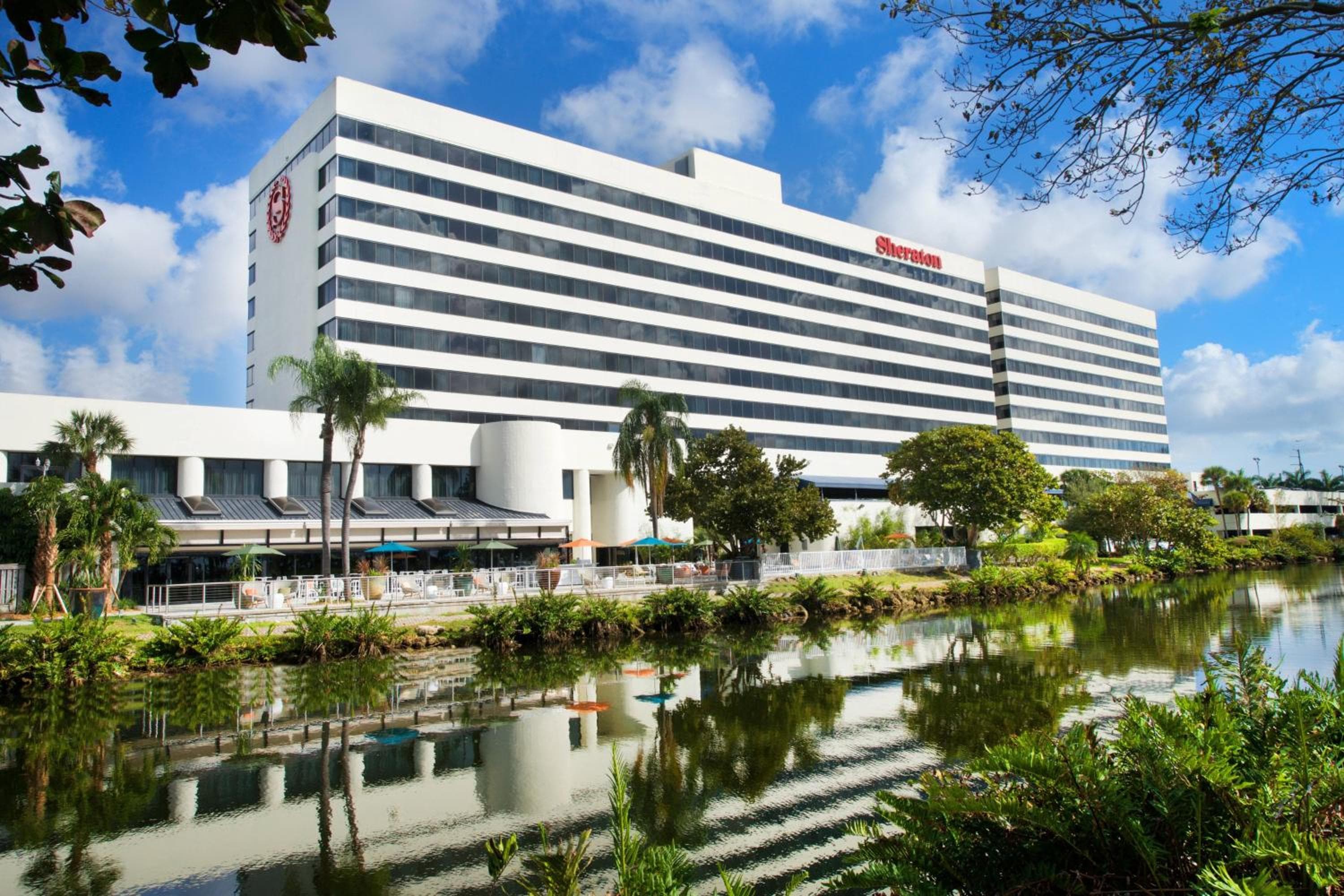 Sheraton Miami Airport Hotel e centro riunioni esecutivo — 1