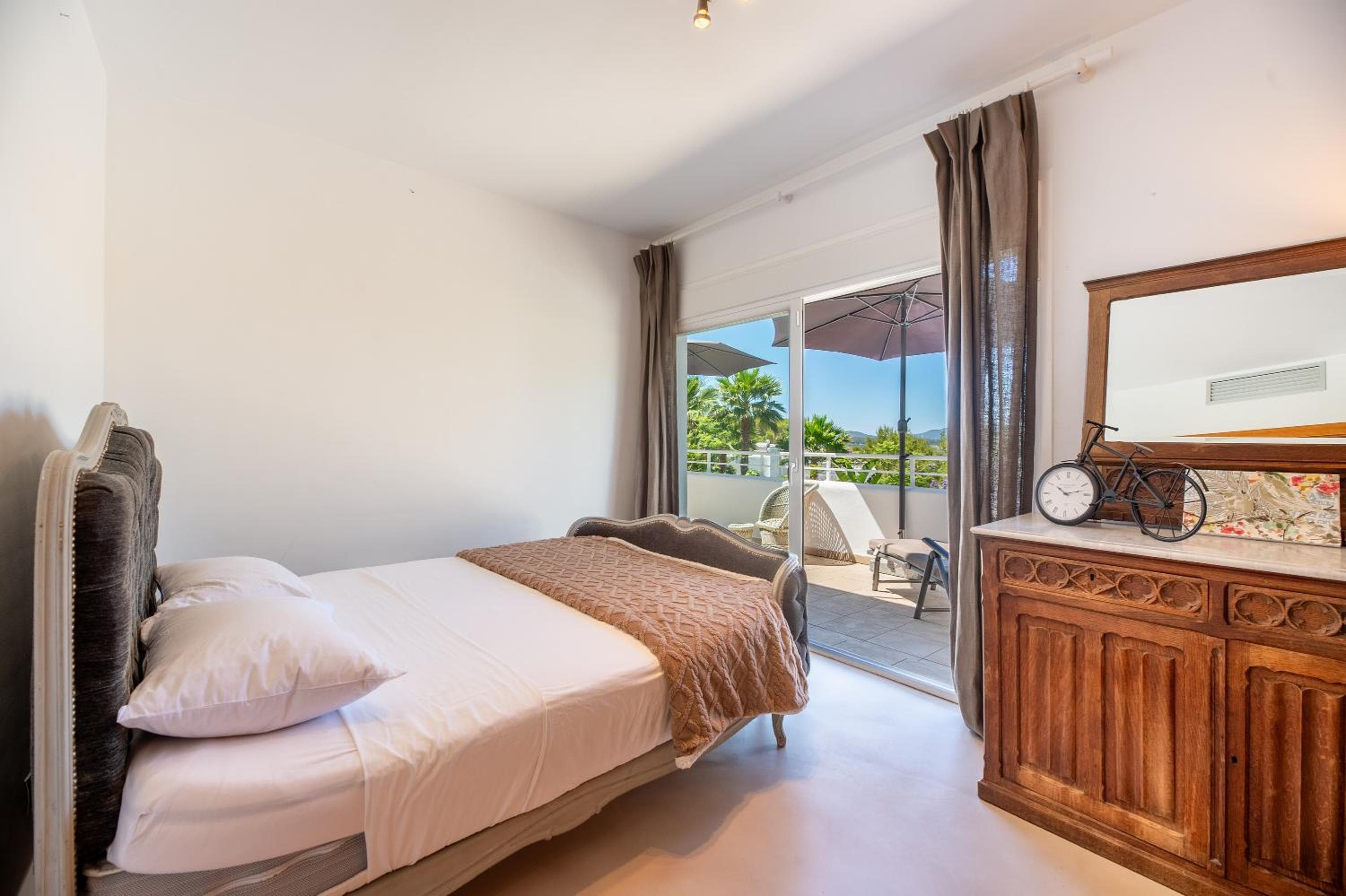 Villa Amarantos — 16