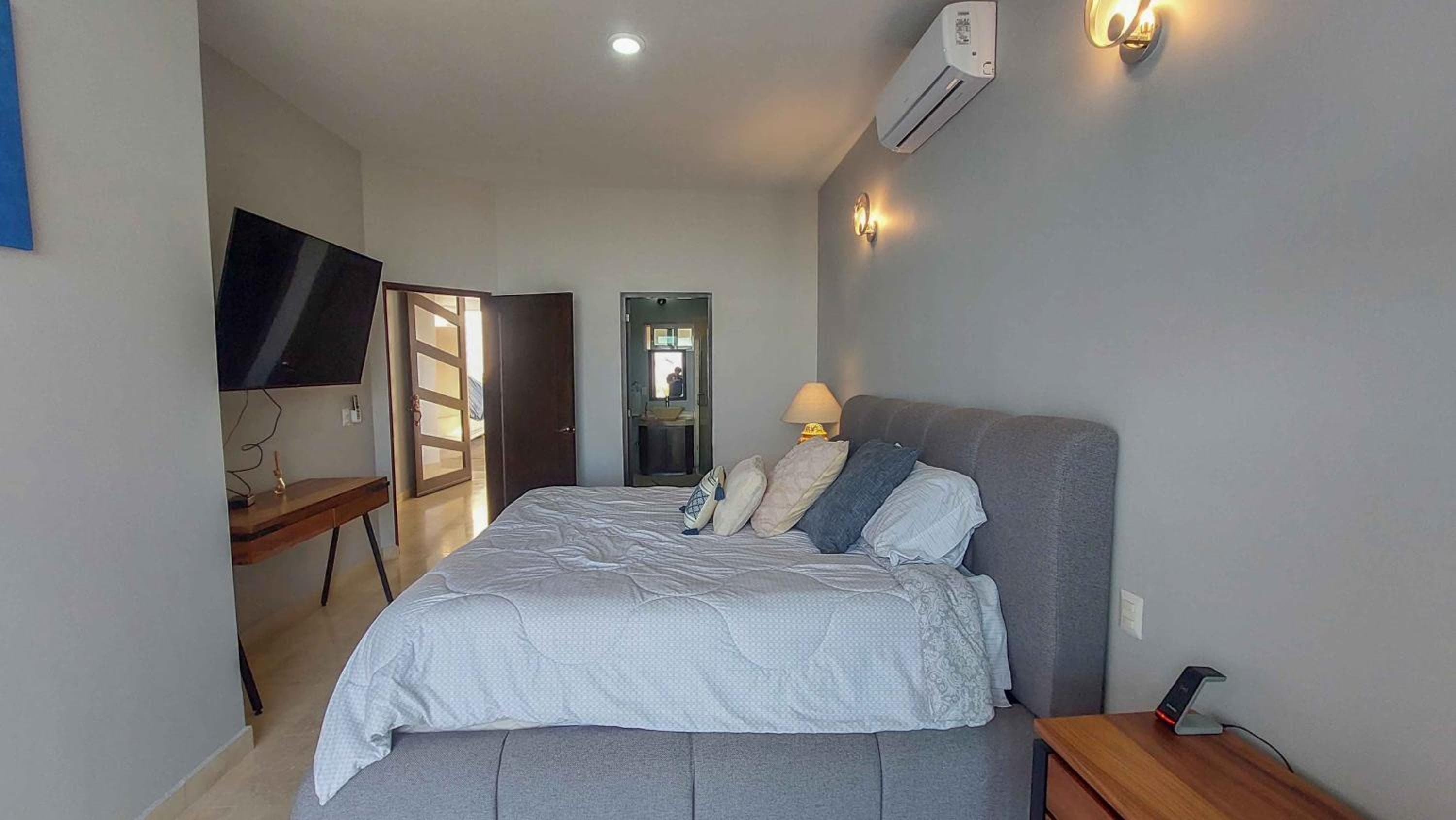 Private Villa in Gated Community Pet-Friendly — 15