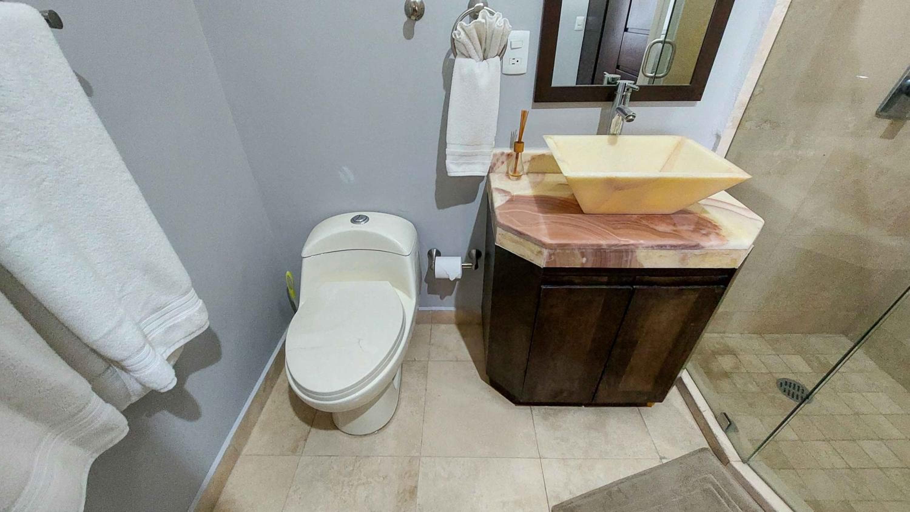 Private Villa in Gated Community Pet-Friendly — 9