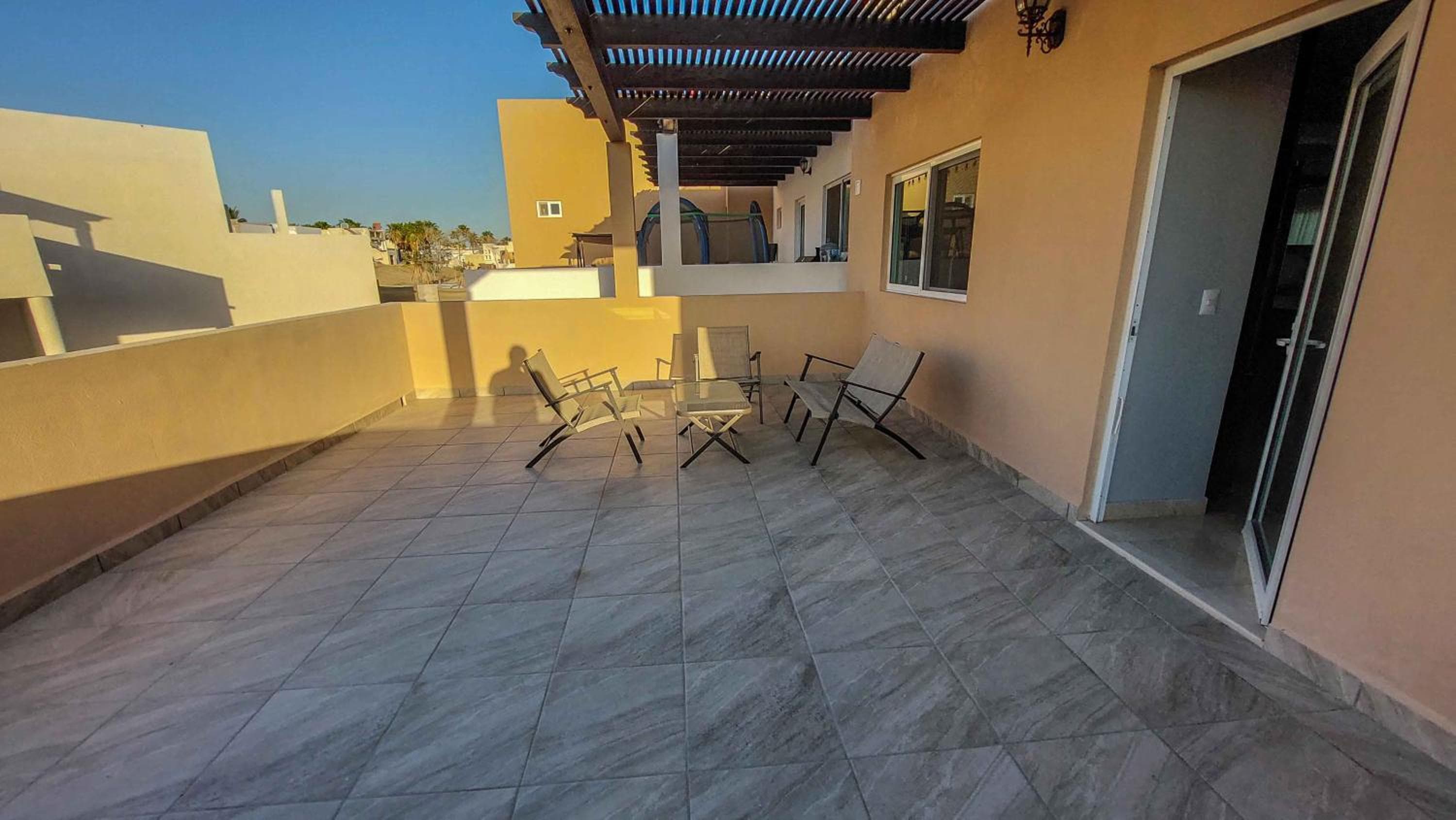 Private Villa in Gated Community Pet-Friendly — 3