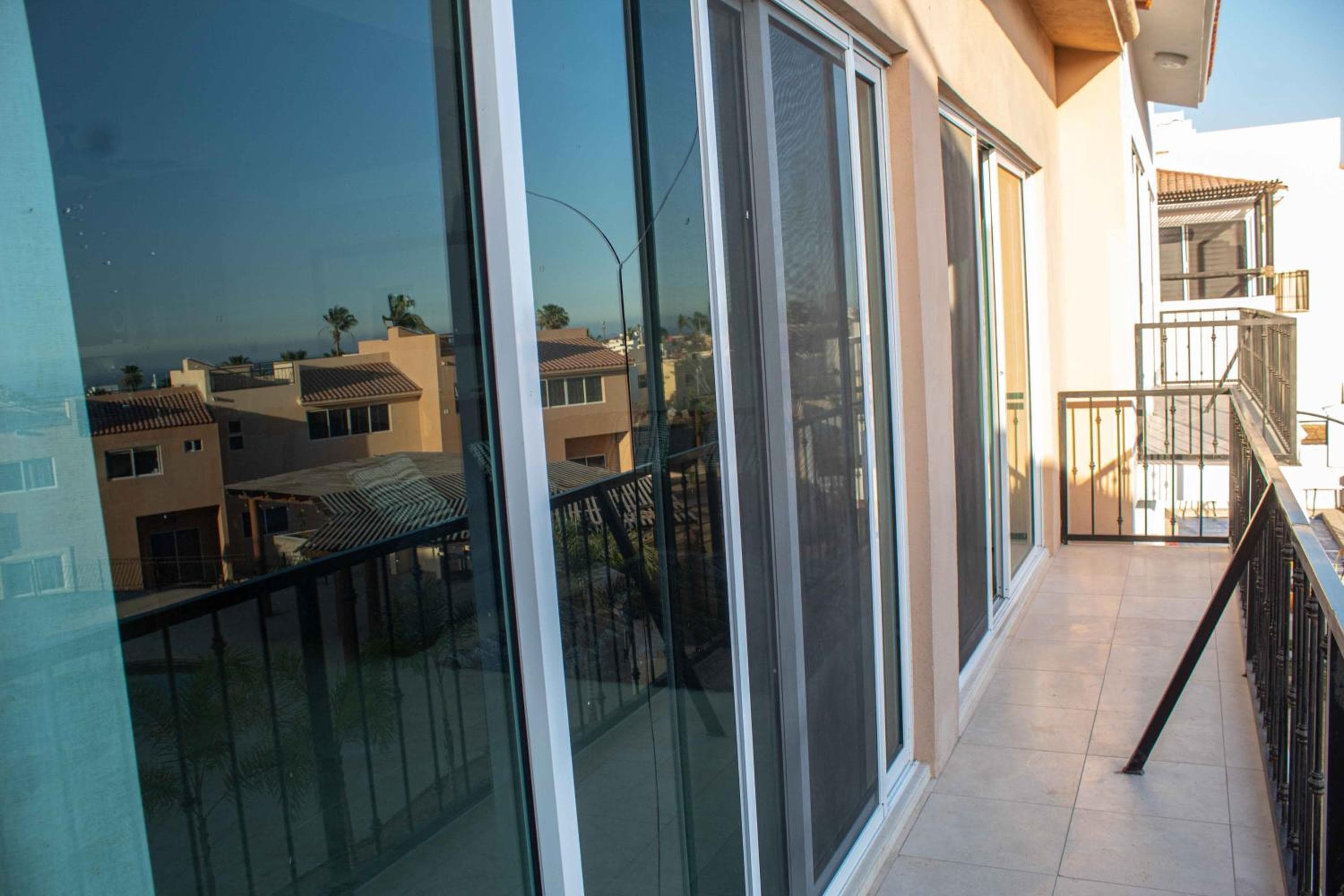 Private Villa in Gated Community Pet-Friendly — 5