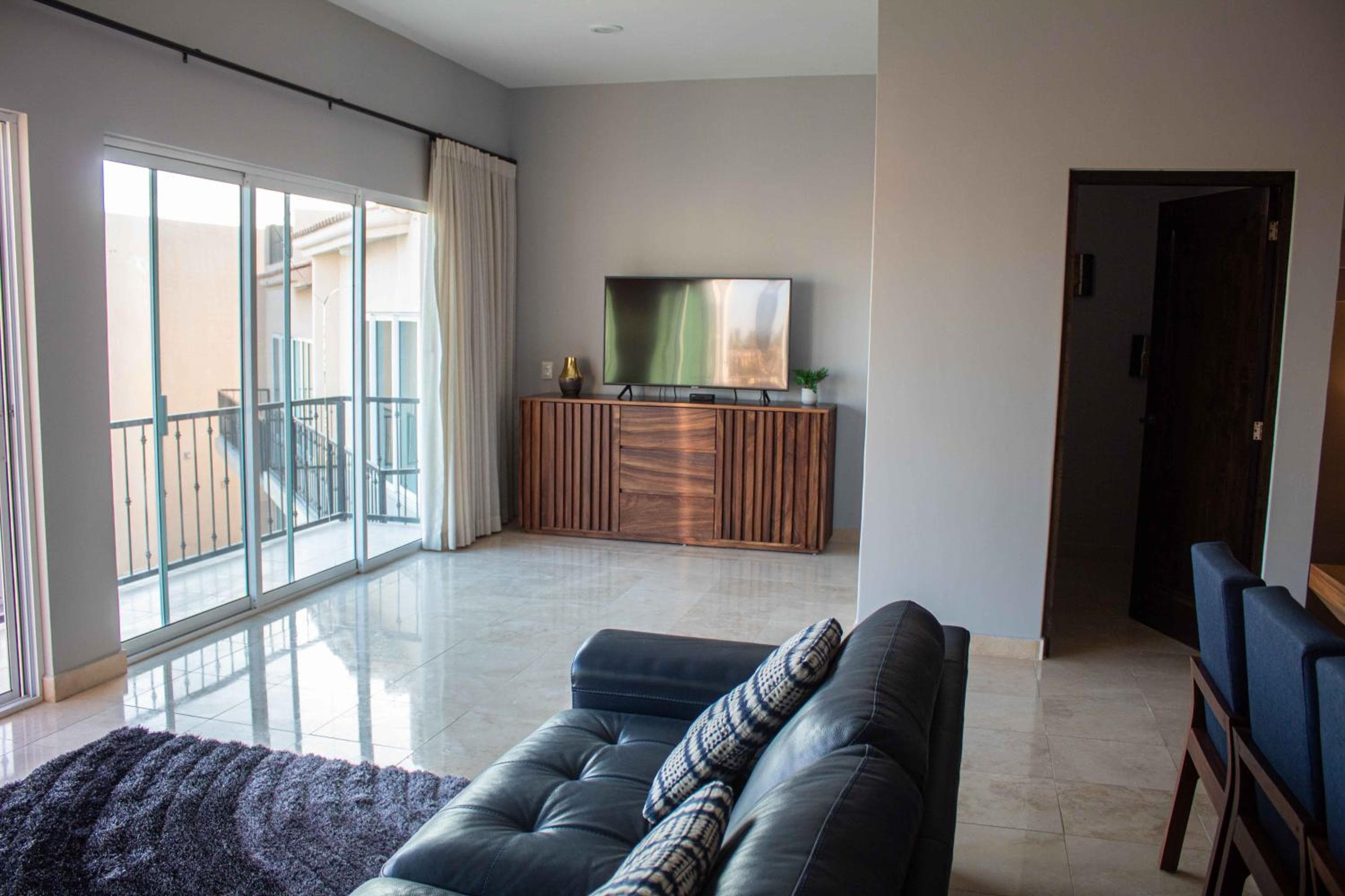 Private Villa in Gated Community Pet-Friendly — 22