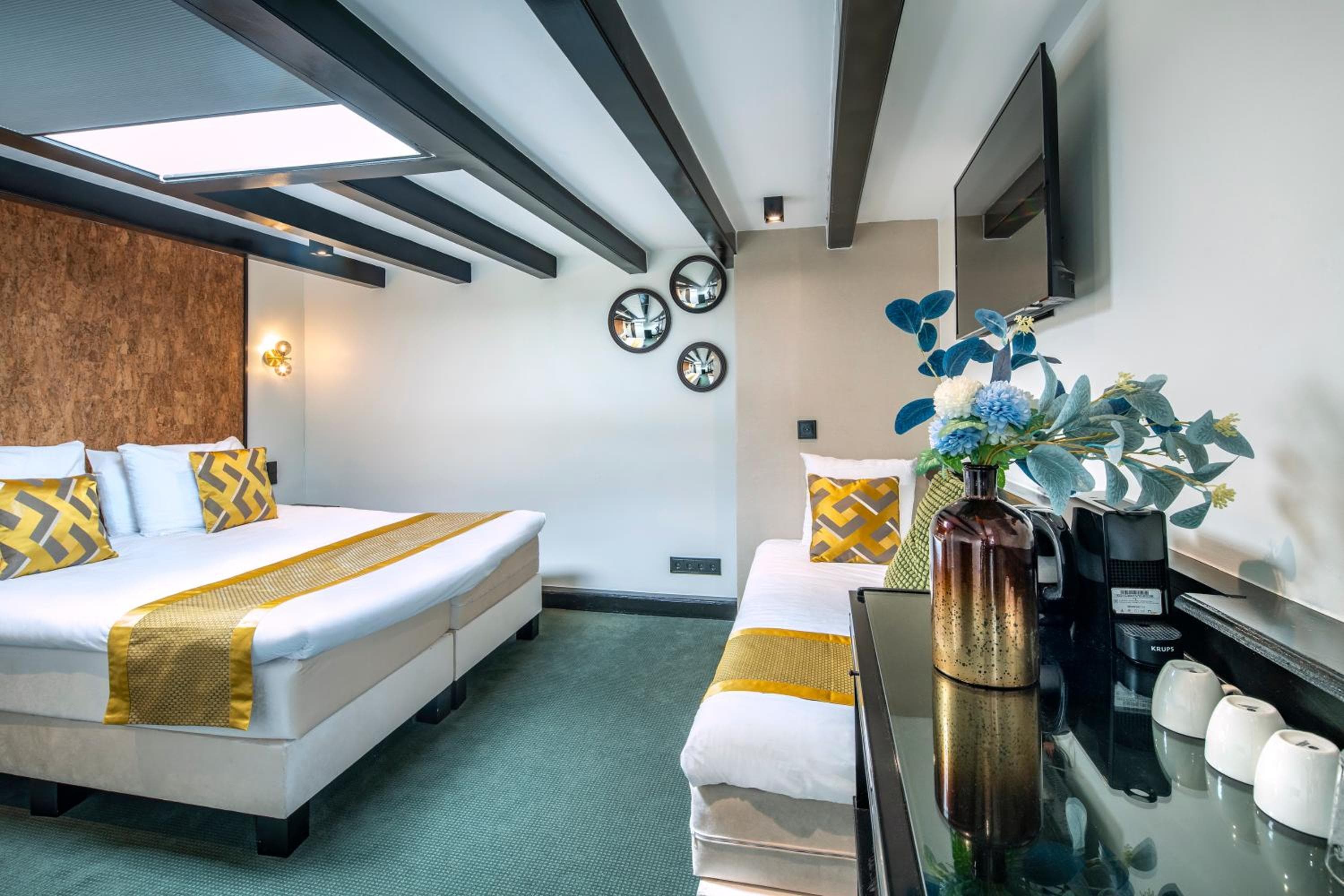 Sotel Amsterdam Central Station — 17