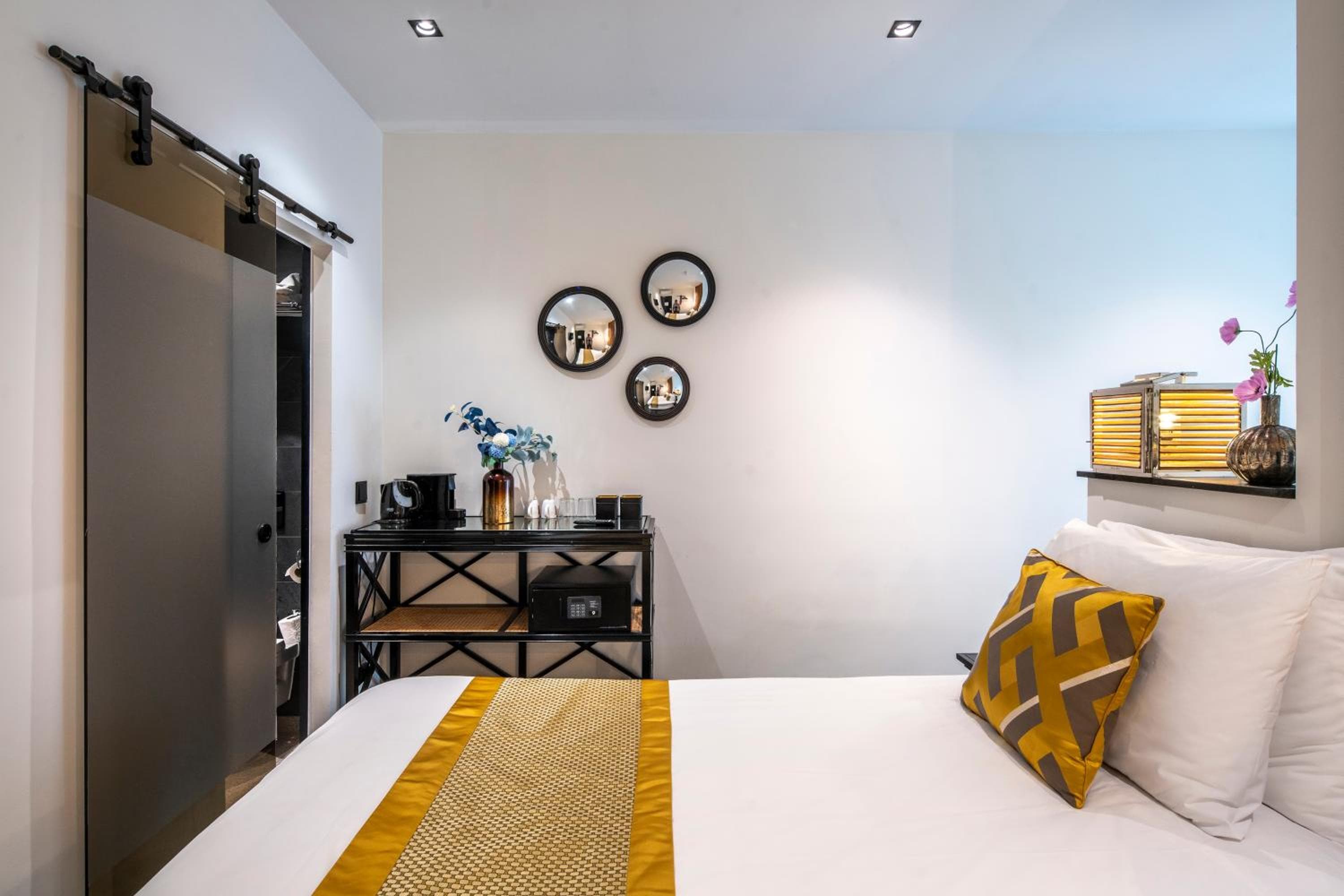 Sotel Amsterdam Central Station — 11