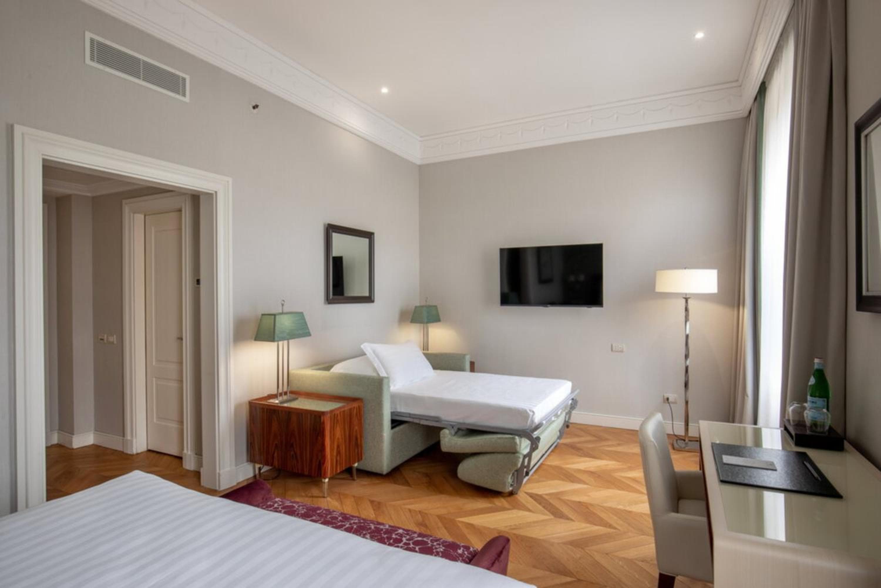Hotel Rose Garden Palace Roma by OMNIA — 18