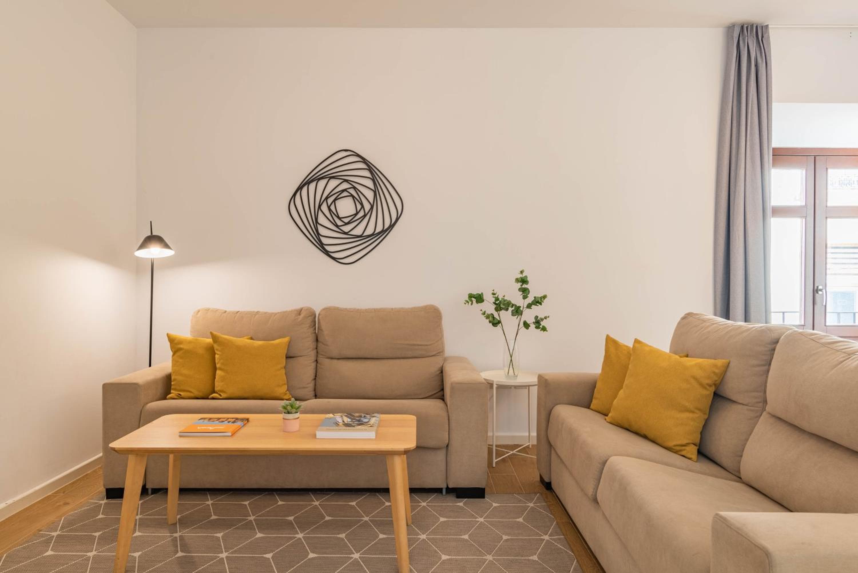 Feelathome Merced Apartamentos — 26