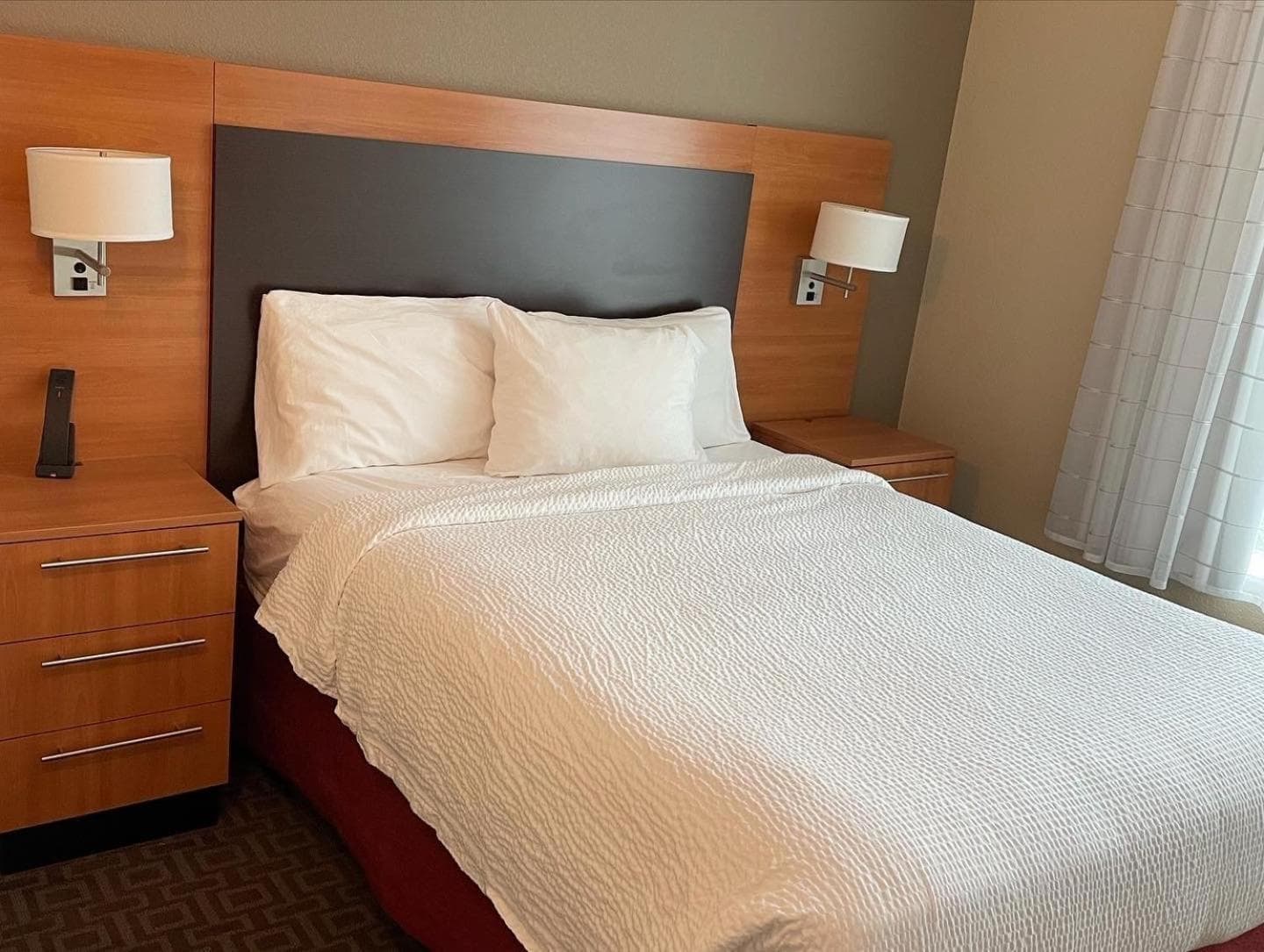 TownePlace Suites Orlando at FLAMINGO CROSSINGS Town Center, Western Entrance — 8