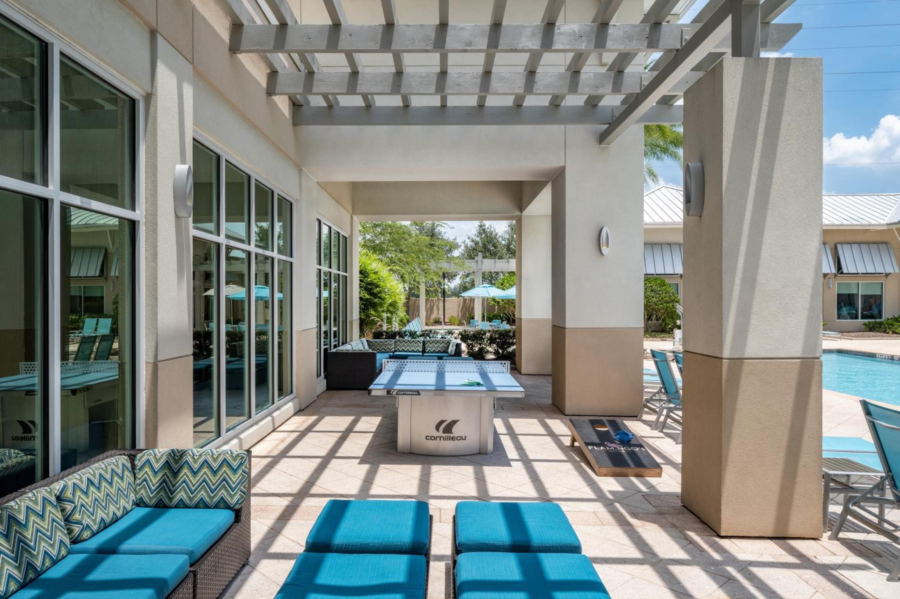 SpringHill Suites by Marriott Orlando at FLAMINGO CROSSINGS Town Center-Western Entrance — 12