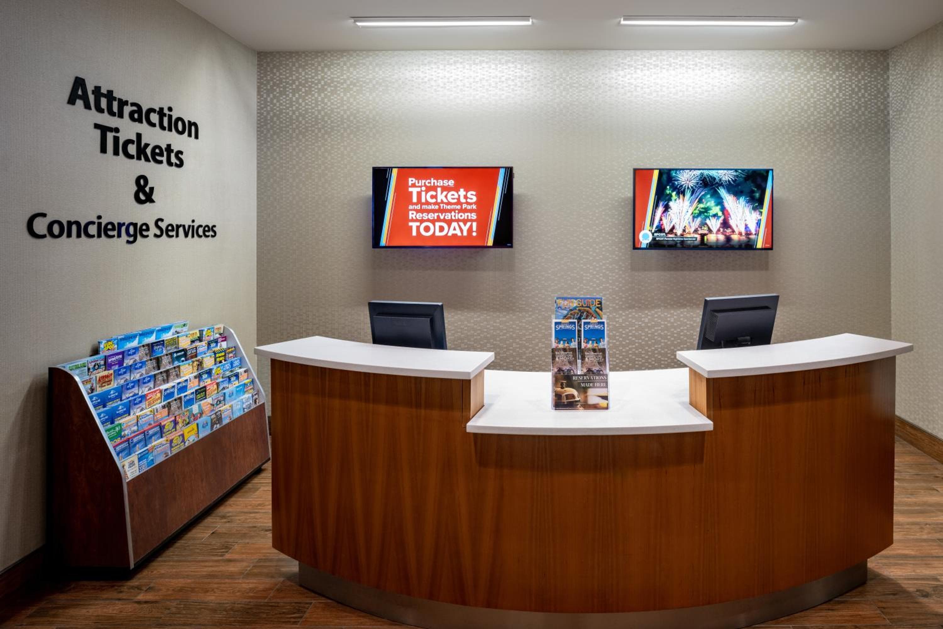 TownePlace Suites Orlando at FLAMINGO CROSSINGS Town Center, Western Entrance — 3