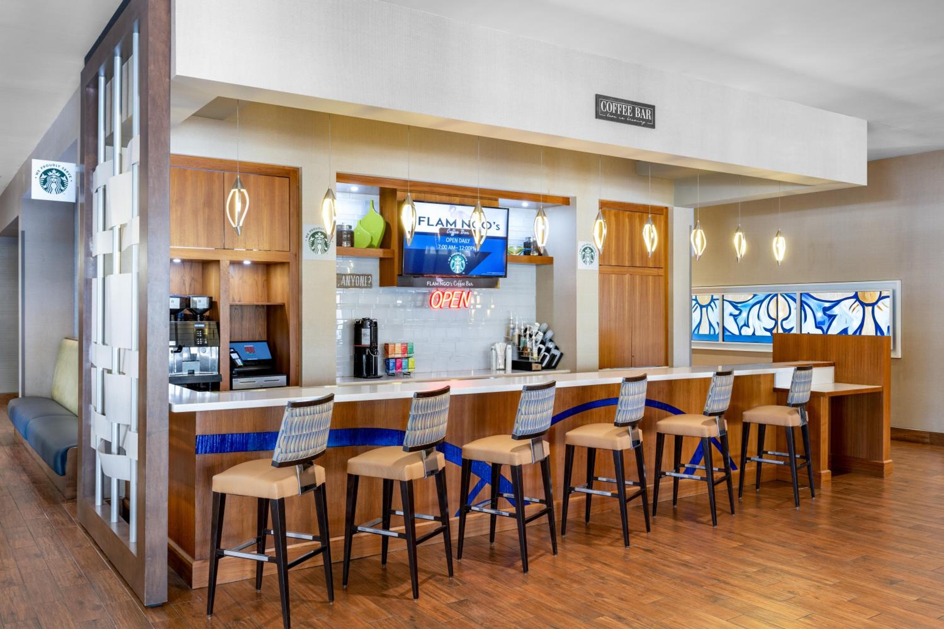 TownePlace Suites Orlando at FLAMINGO CROSSINGS Town Center, Western Entrance — 10