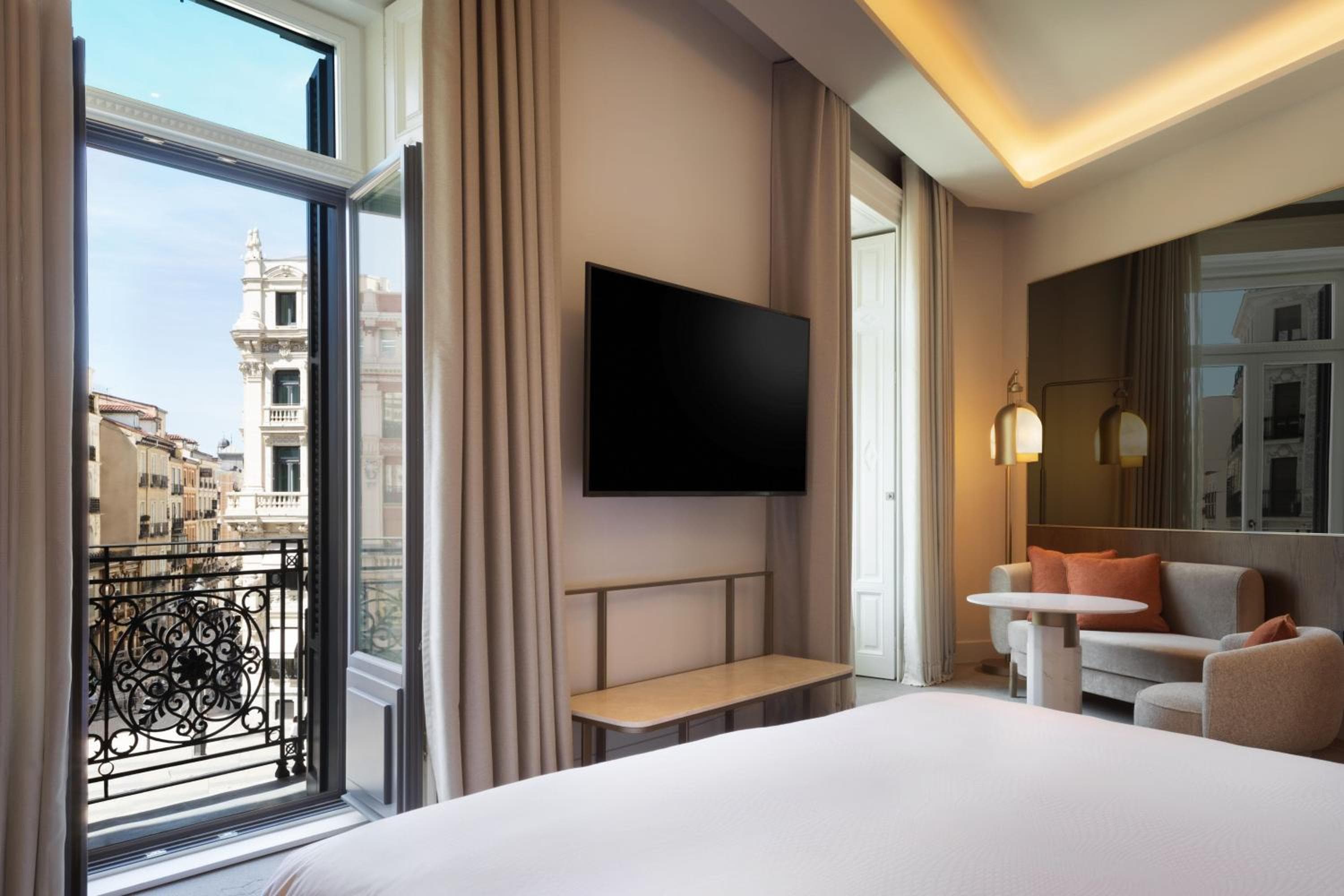 JW Marriott Hotel Madrid — 28