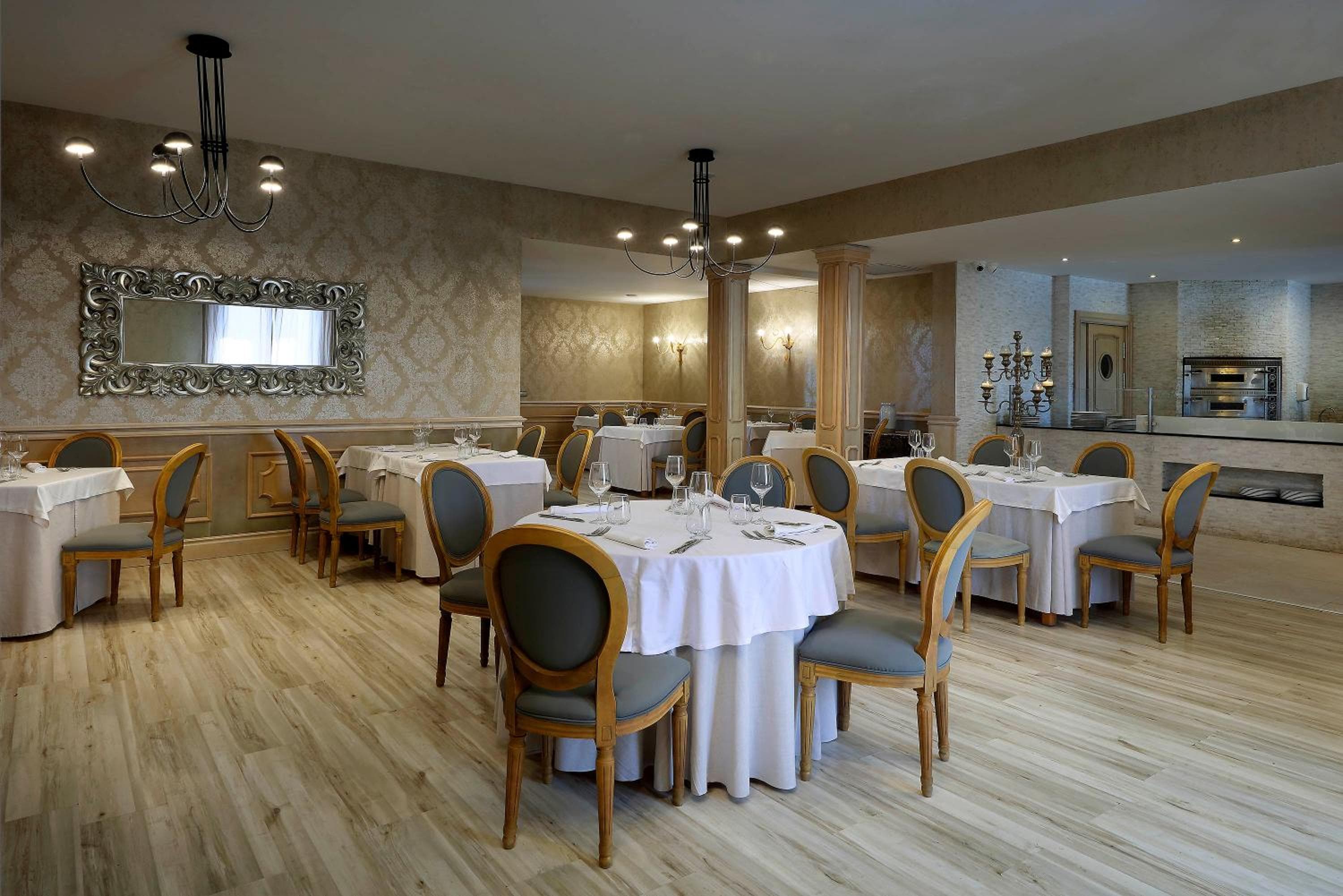 Grand Palladium Select Palace Ibiza - All Inclusive — 3