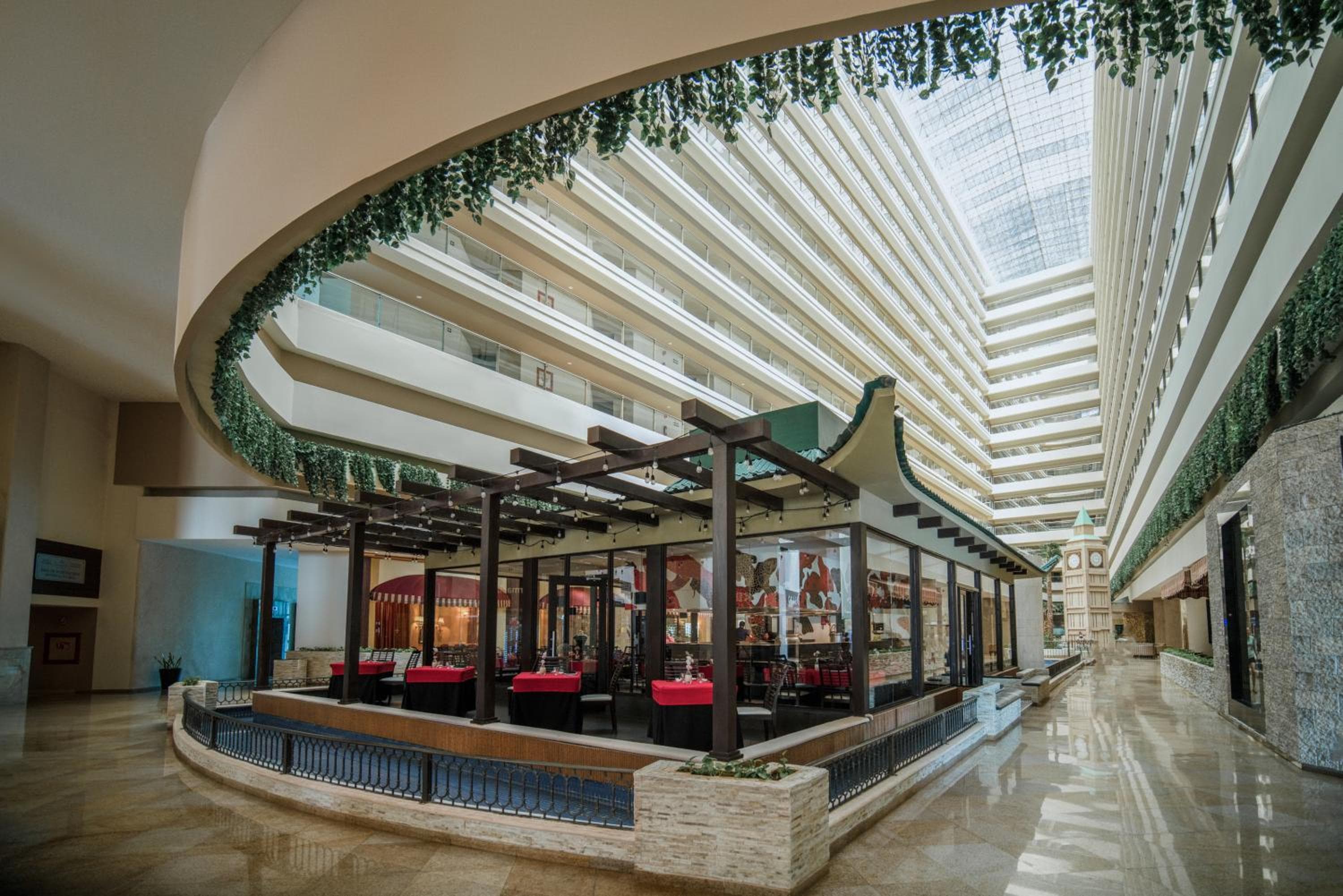 Seadust Cancun Beach Resort - All Inclusive — 18