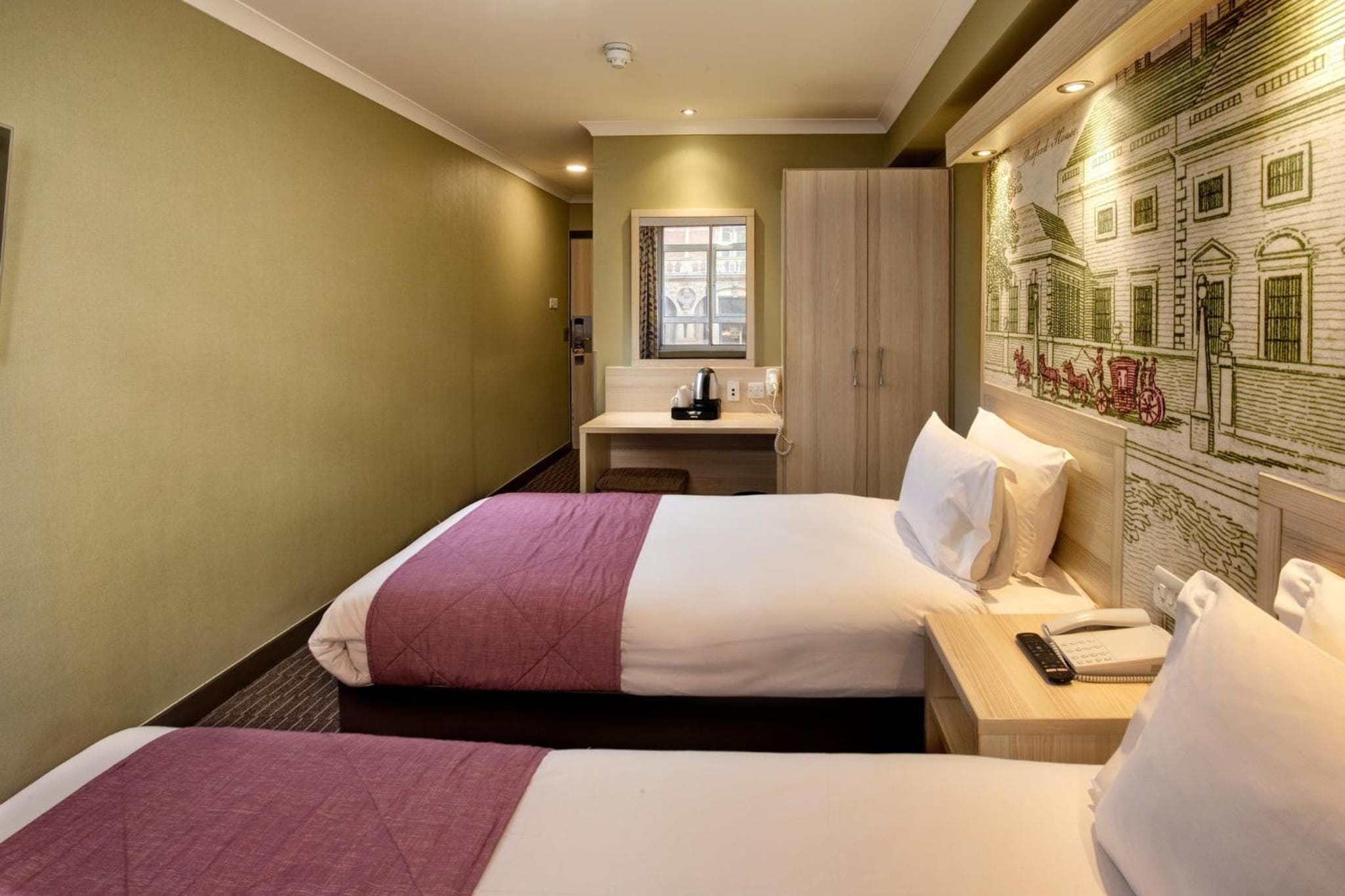 Präsident Hotel — 24