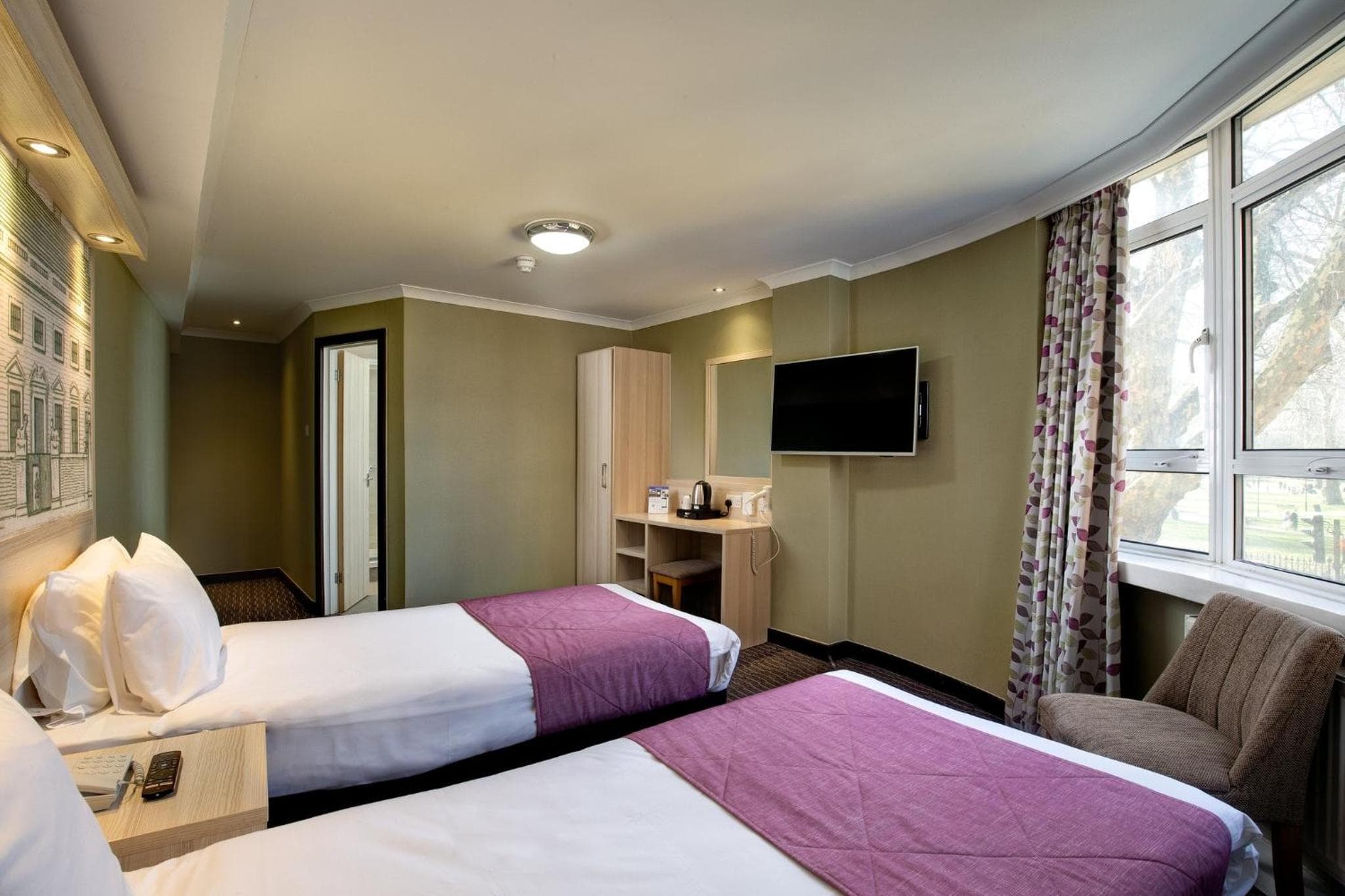 Präsident Hotel — 8