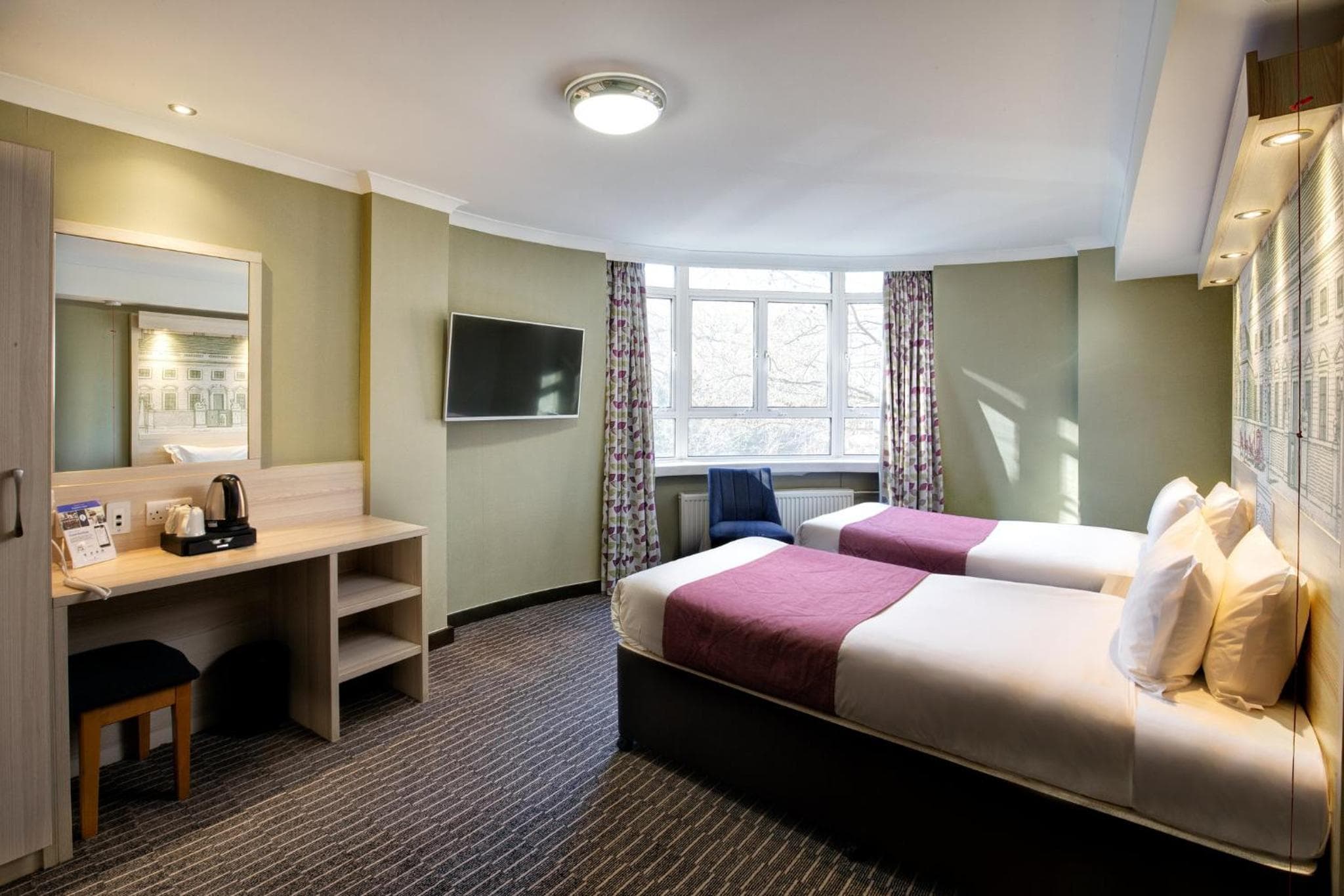 Präsident Hotel — 29