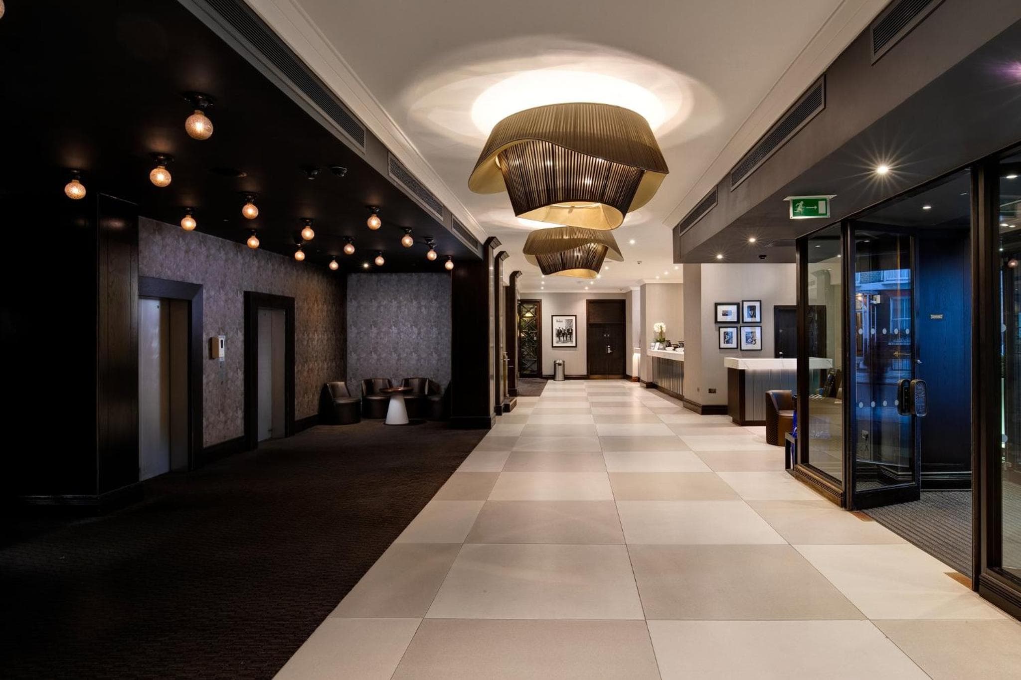 Präsident Hotel — 15