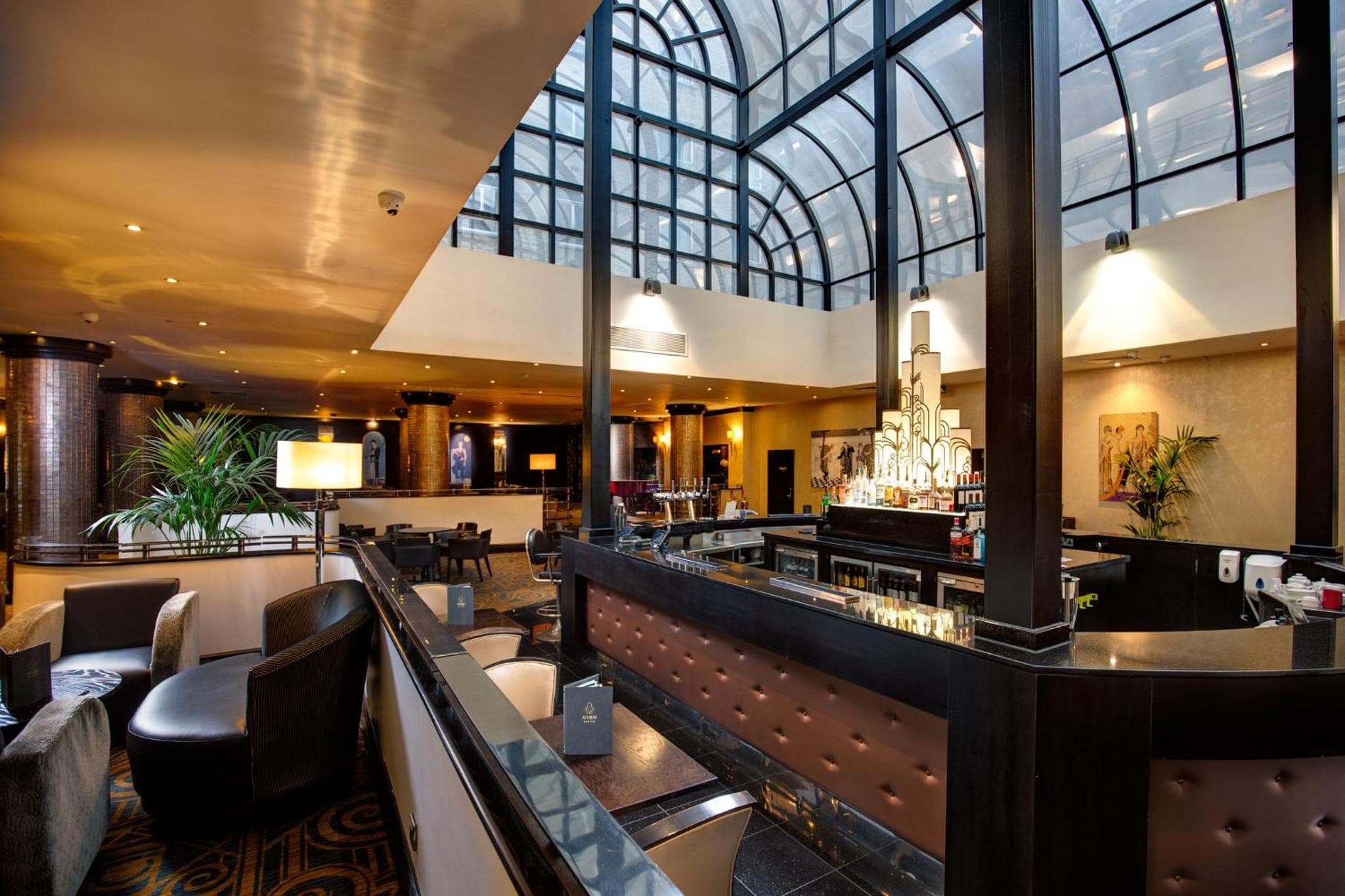 Präsident Hotel — 9