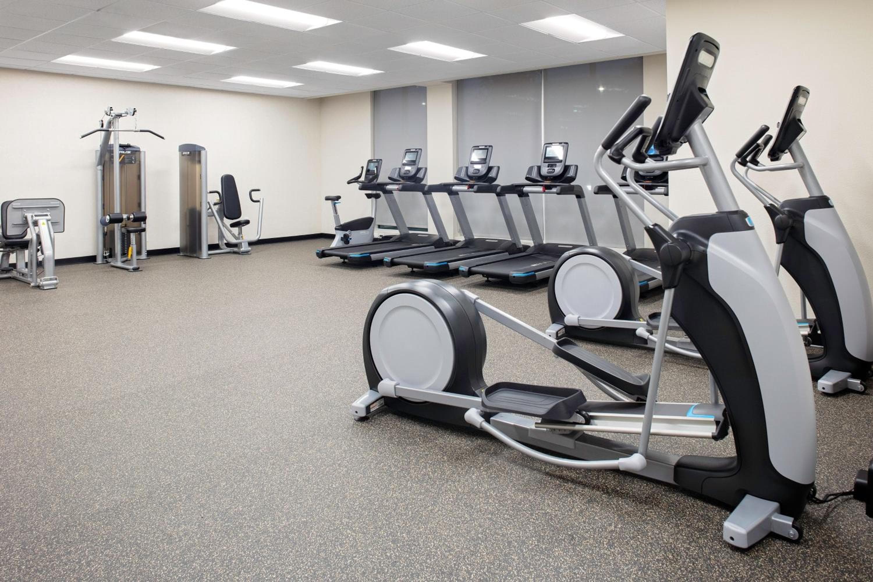 TownePlace Suites by Marriott Orlando Airport — 9