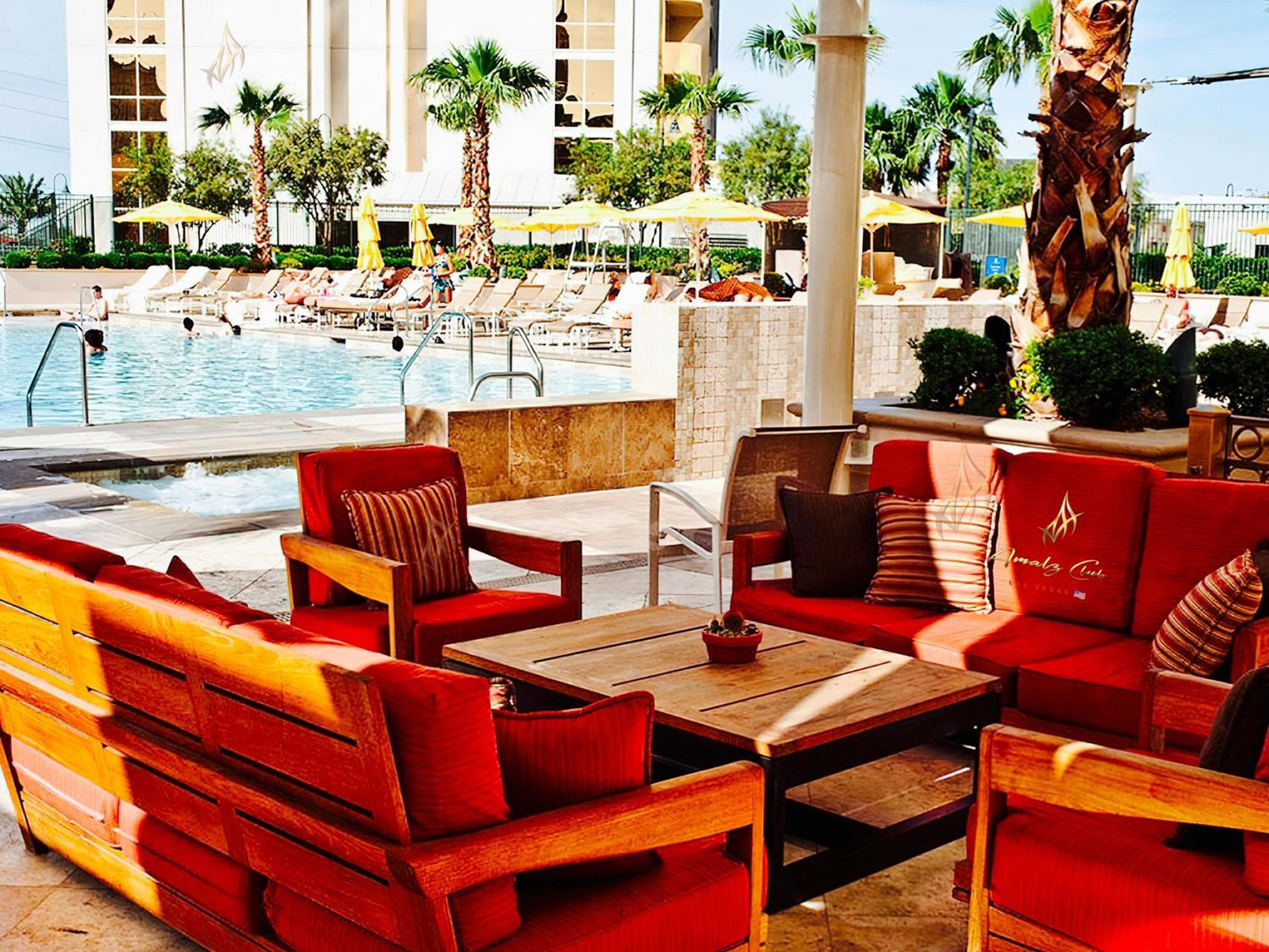 Collezione Amalz Suites presso MGM Signature! — 21