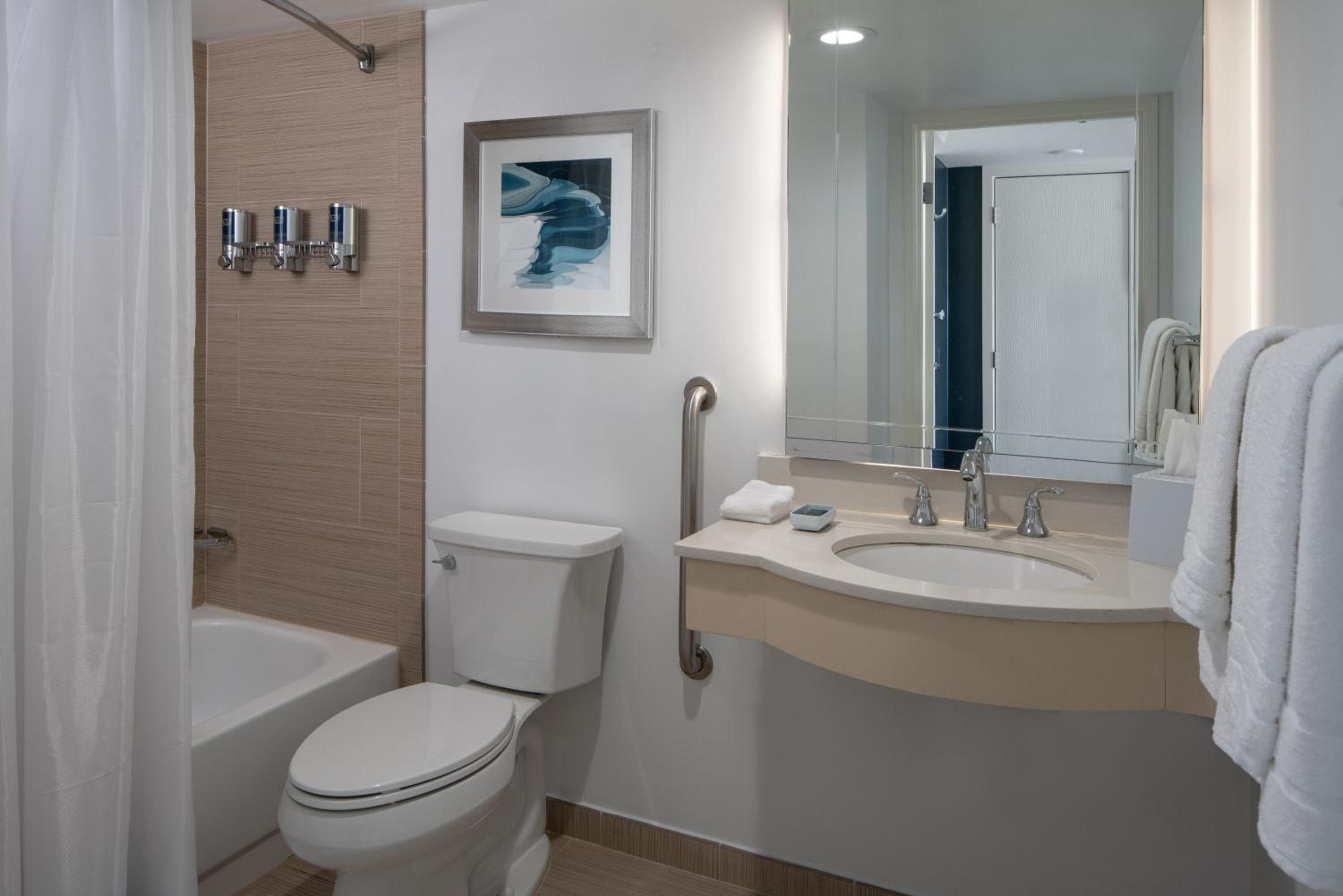 Four Points dello Sheraton Suites Tampa Airport Westshore — 3