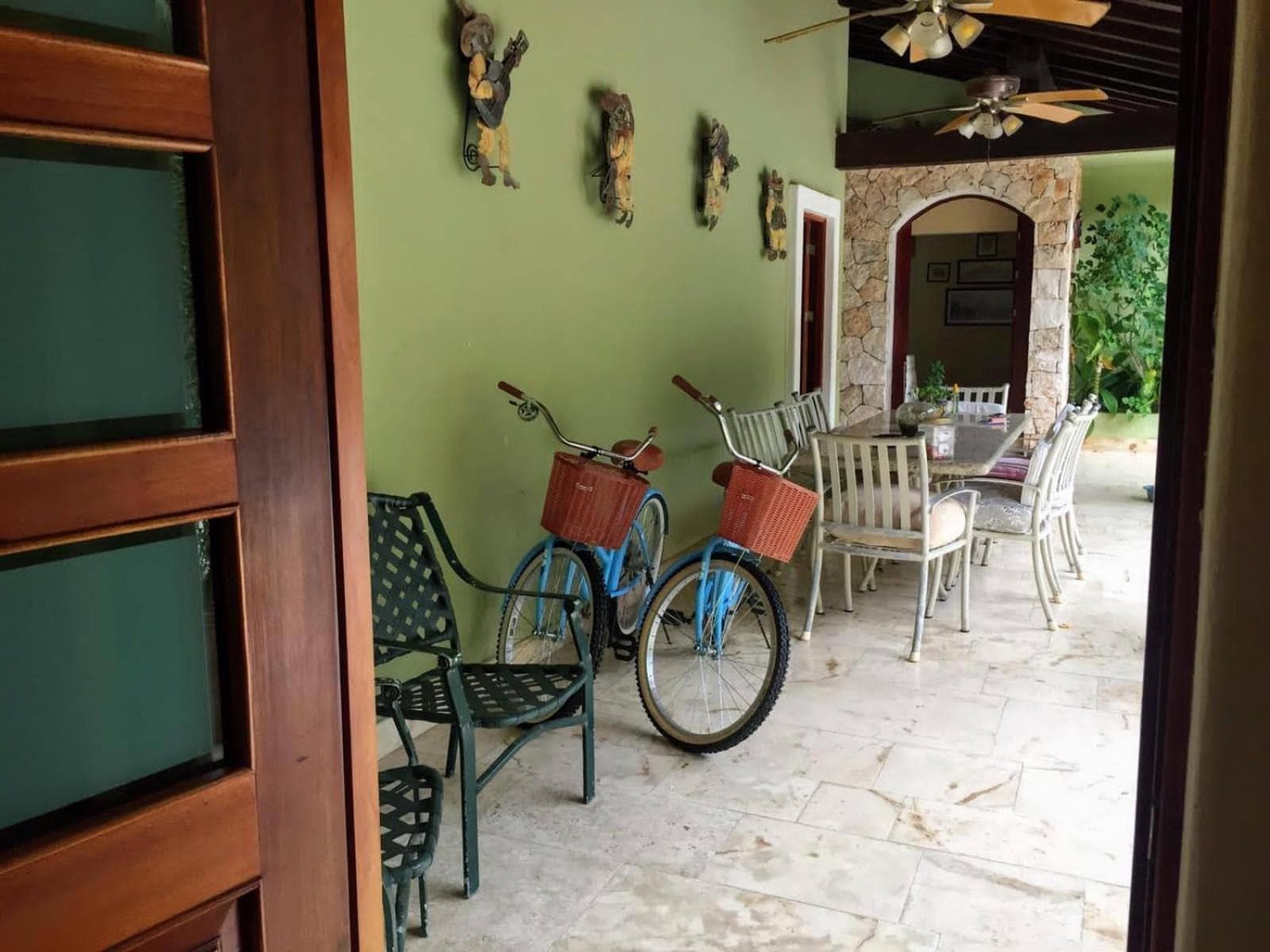 Casa Beard, espaciosa casa de huéspedes con WiFi de alta velocidad y piscina. — 7
