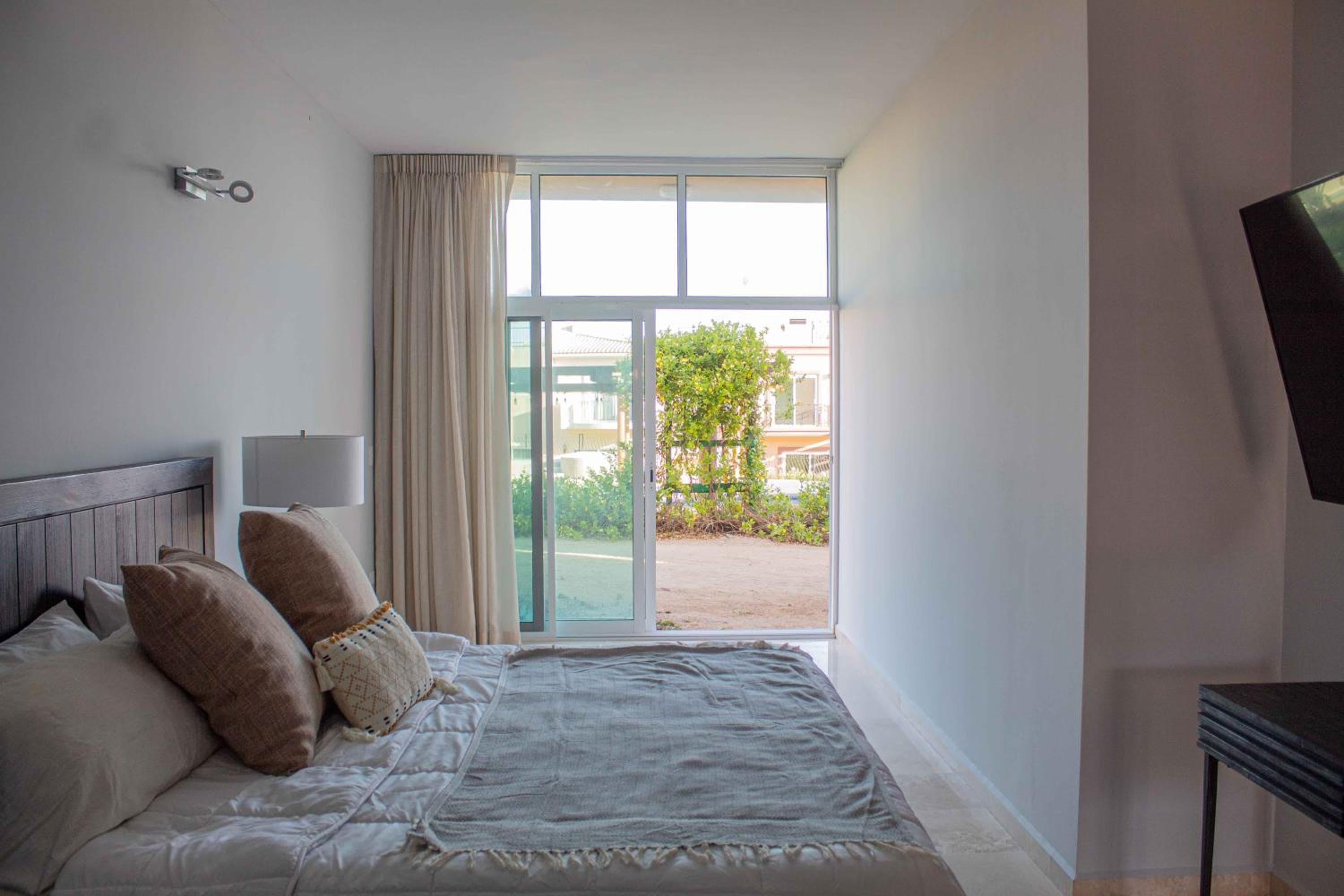 Private Villa 115 in Gated Community Pet-friendly — 9