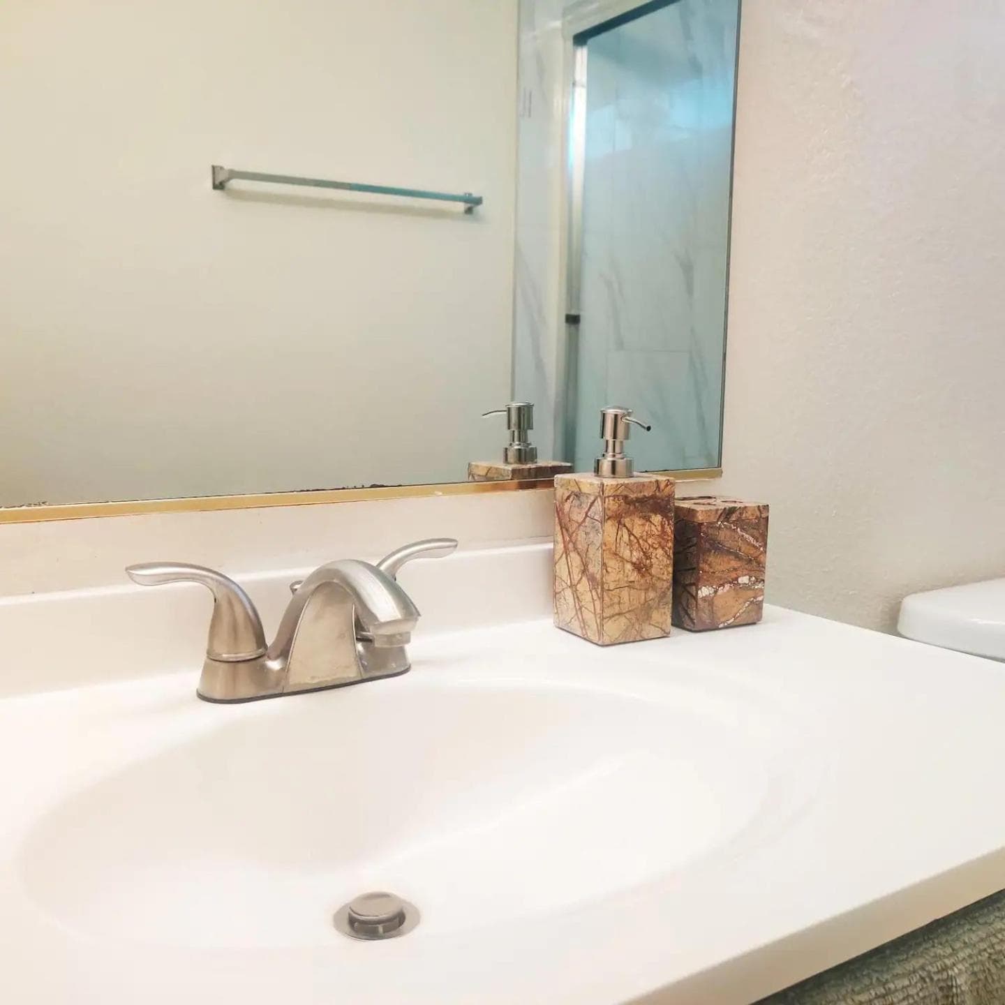 Schönes Privatzimmer in der Nähe von Red Rock & Las Vegas Strip — 3