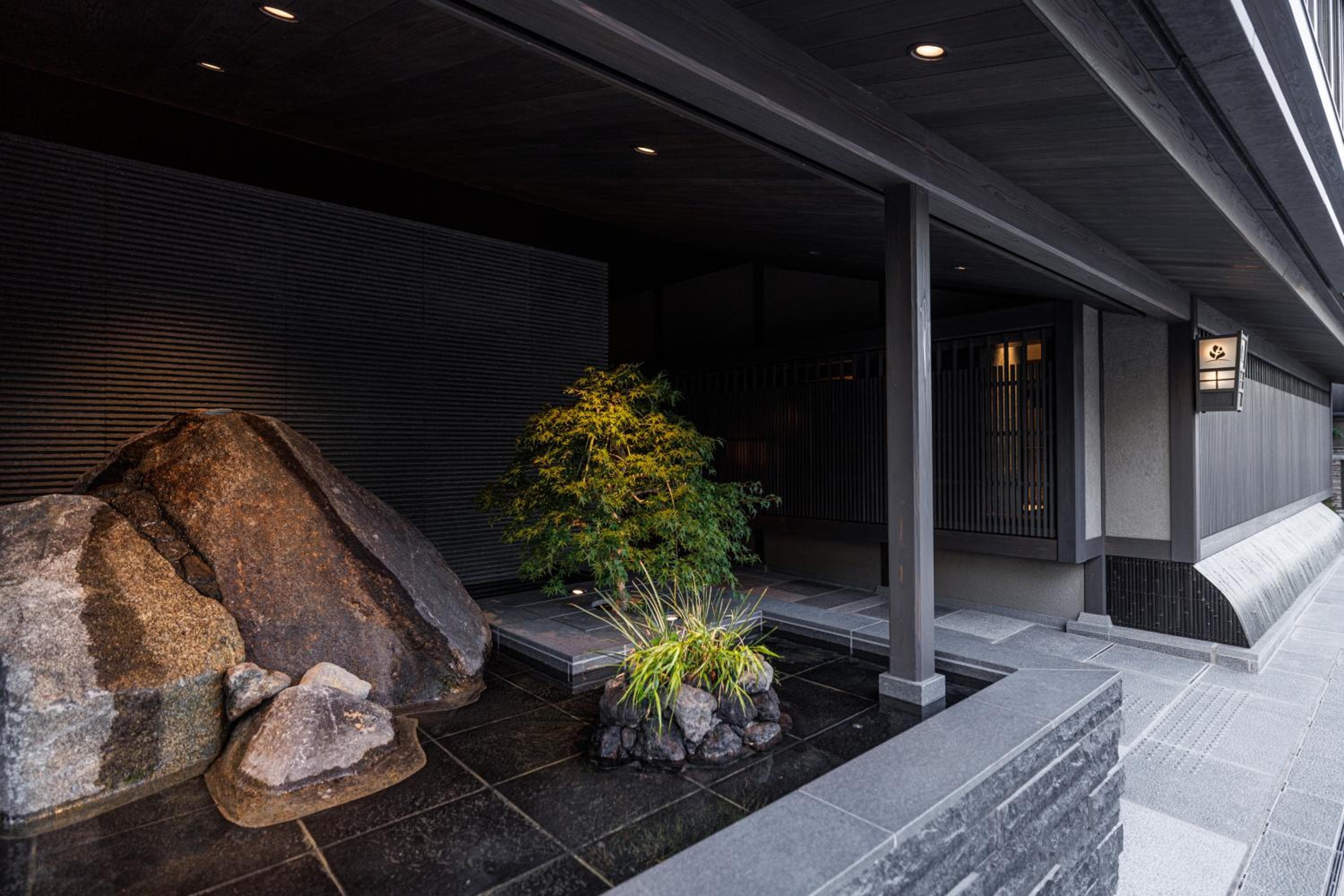 THE BLOSSOM KYOTO hotel, 140-2 Manjujicho, Shimogyo-ku, Kyoto, Japan — photo 18