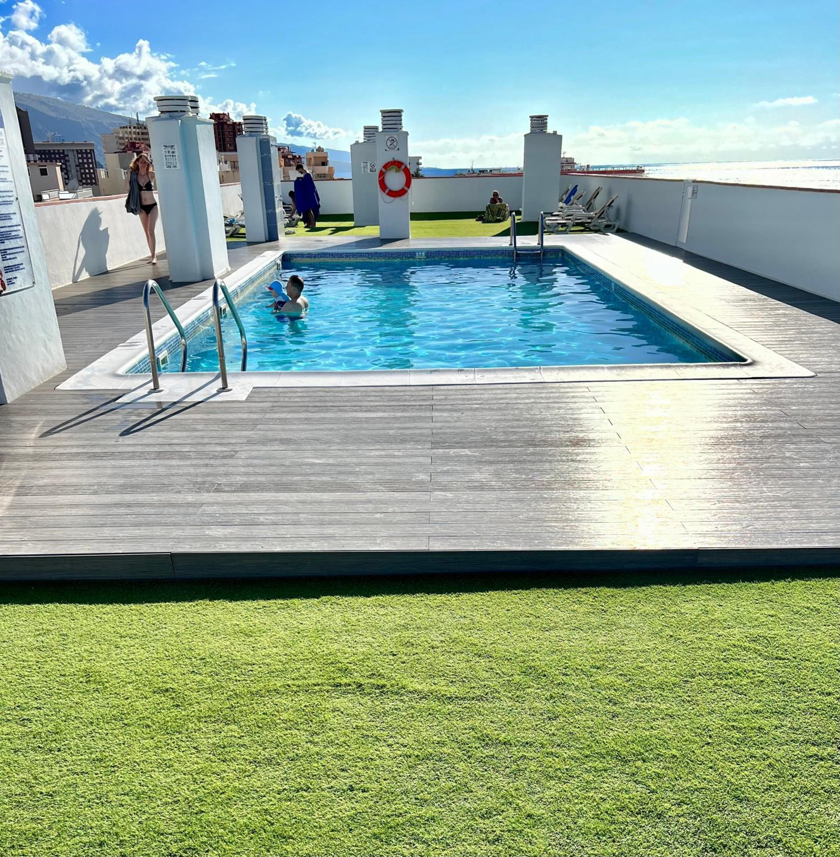 Estudio en Plaza del Charco — 1