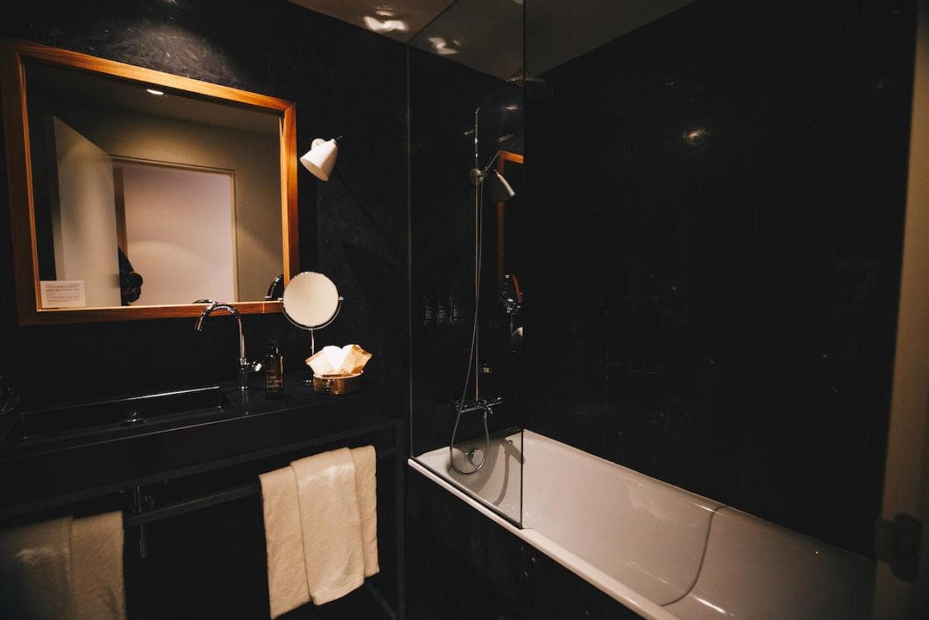 Dear Hotel Madrid — 17