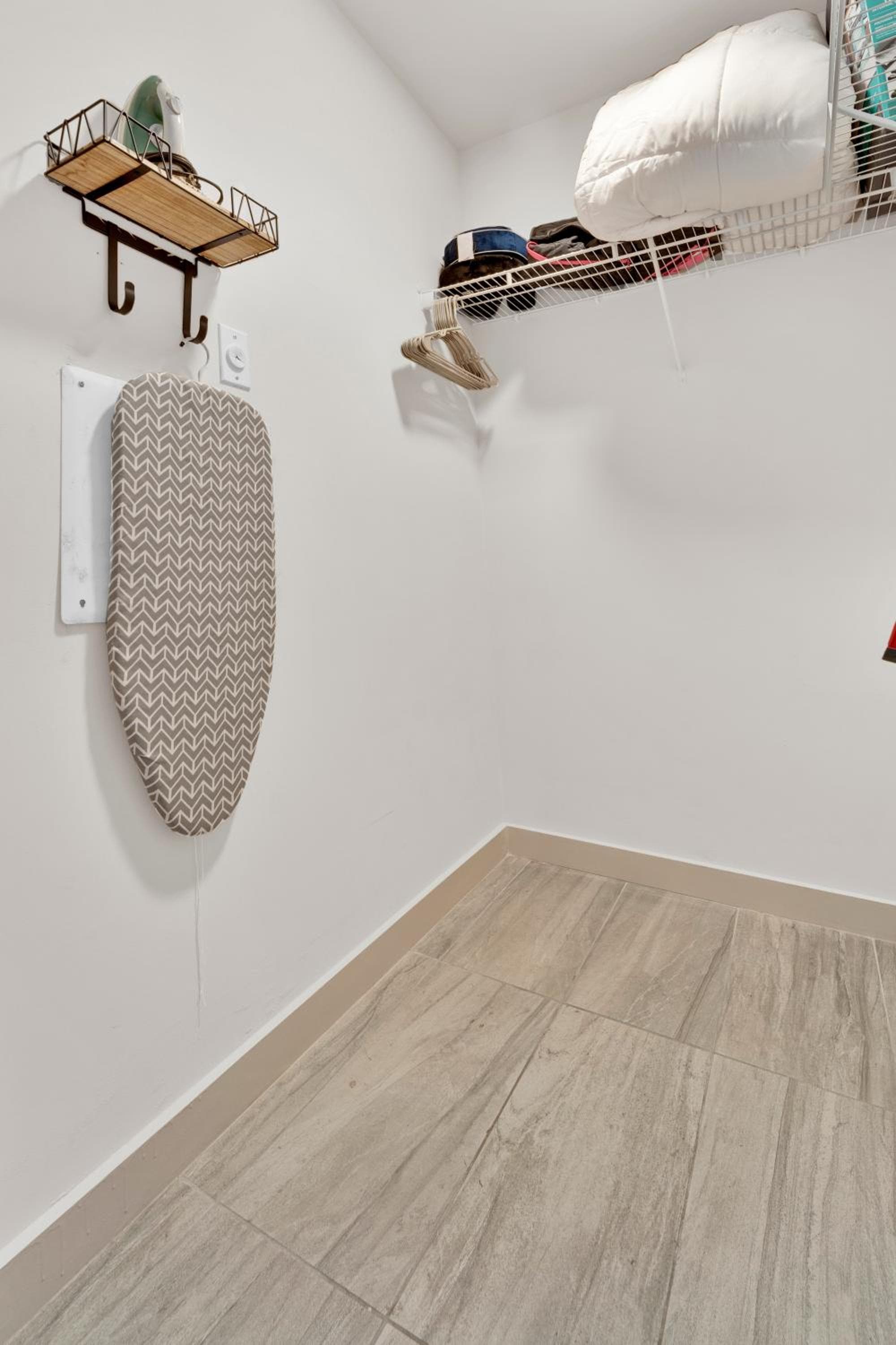 TR Miami Luxury de un dormitorio y estudios — 24
